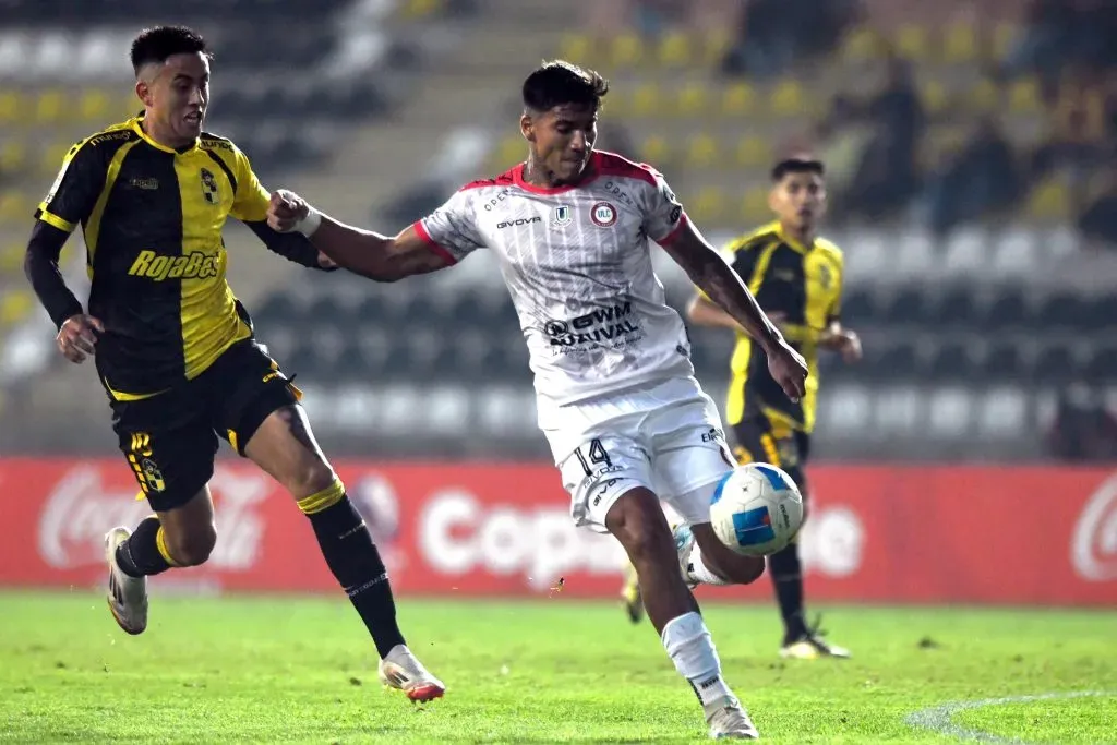Unión La Calera necesita sumar ante Coquimbo Unido para respirar un poco más tranquilos en la parte baja. | Foto: Photosport.
