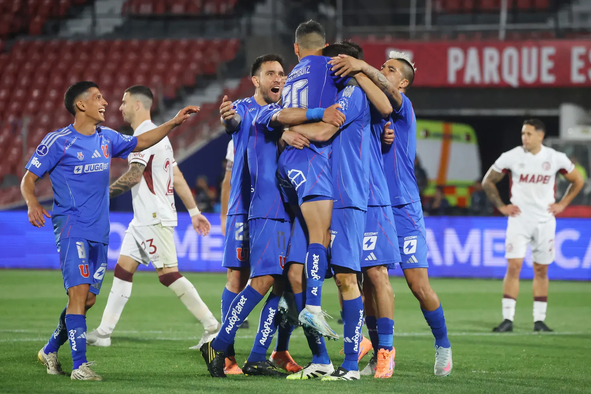 U de Chile y su dura agenda./Photosport