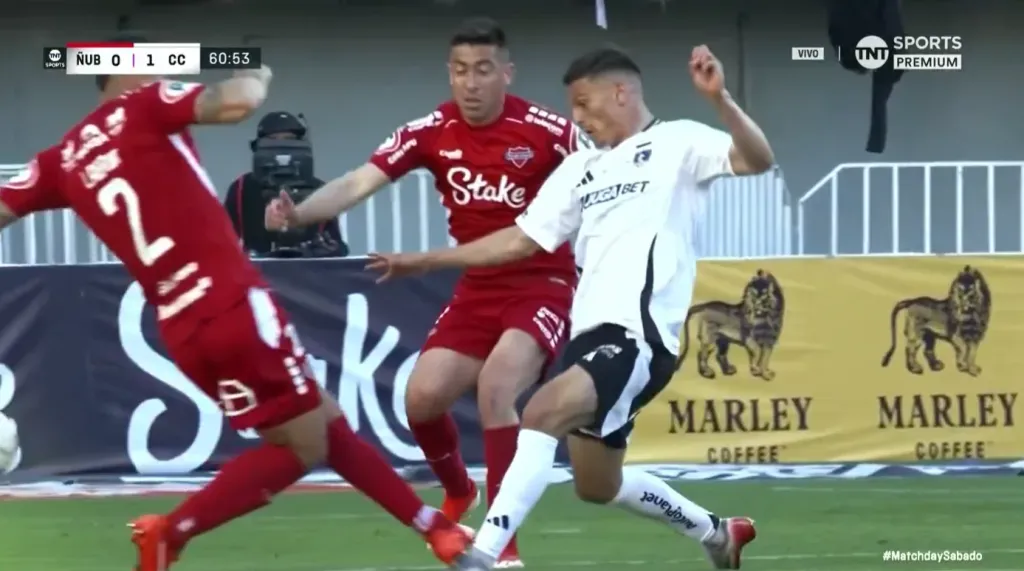 Horrible patada para la expulsión | Captura de pantalla