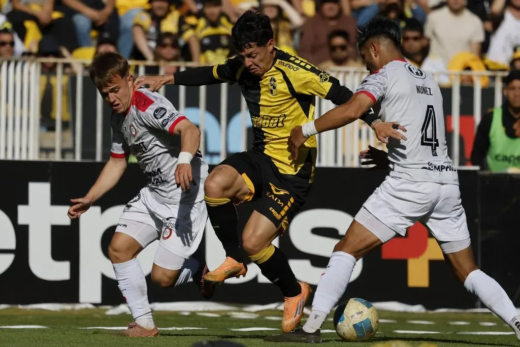 Cristián Zavala en la victoria ante La Calera. Foto: Andres Pina/Photosport