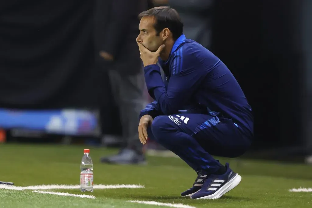 Sebastián Miranda tiene algunas decisiones que tomar antes del duelo contra Francia. (Felipe Zanca/Photosport).