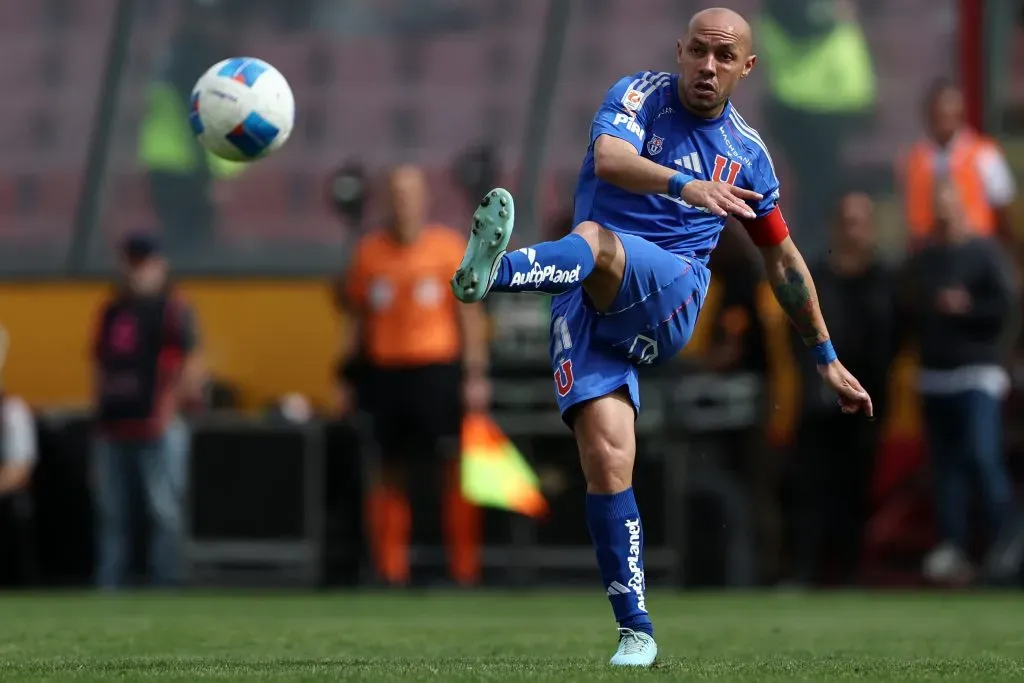 Marcelo Díaz mira una nueva temporada con U de Chile. Foto: Javier Torres/Photosport