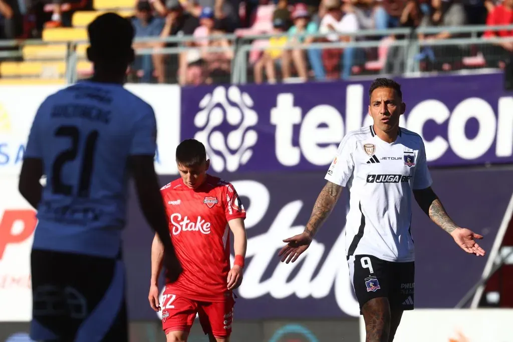 Javier Correa no le marcó a Ñublense. Foto: Eduardo Fortes/Photosport
