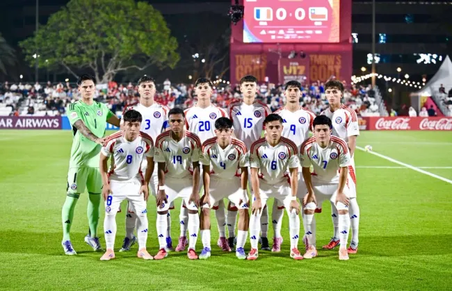 El once de Chile contra Francia: debut con derrota en el Mundial Sub 17. (Foto: La Roja)