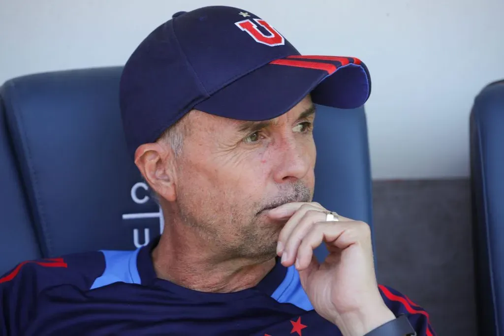 El futuro de Gustavo Álvarez en la U es todo un misterio. Foto: Photosport.