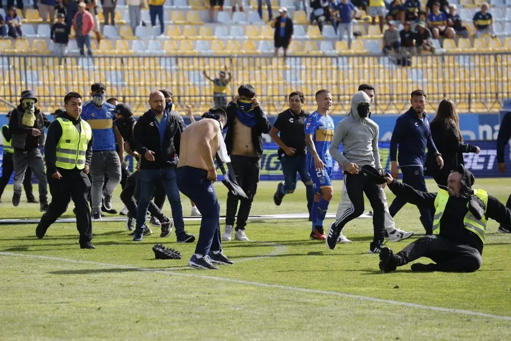 Everton deberá jugar a puertas cerradas ante Iquique. Imagen: Photosport