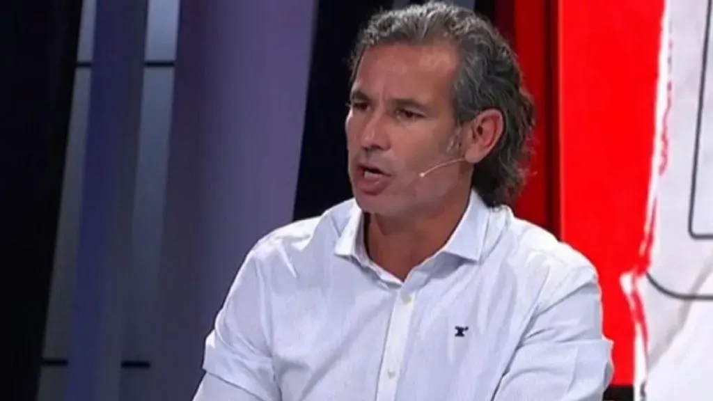 Dante Poli le pega al DT de la U por “incoherente”.