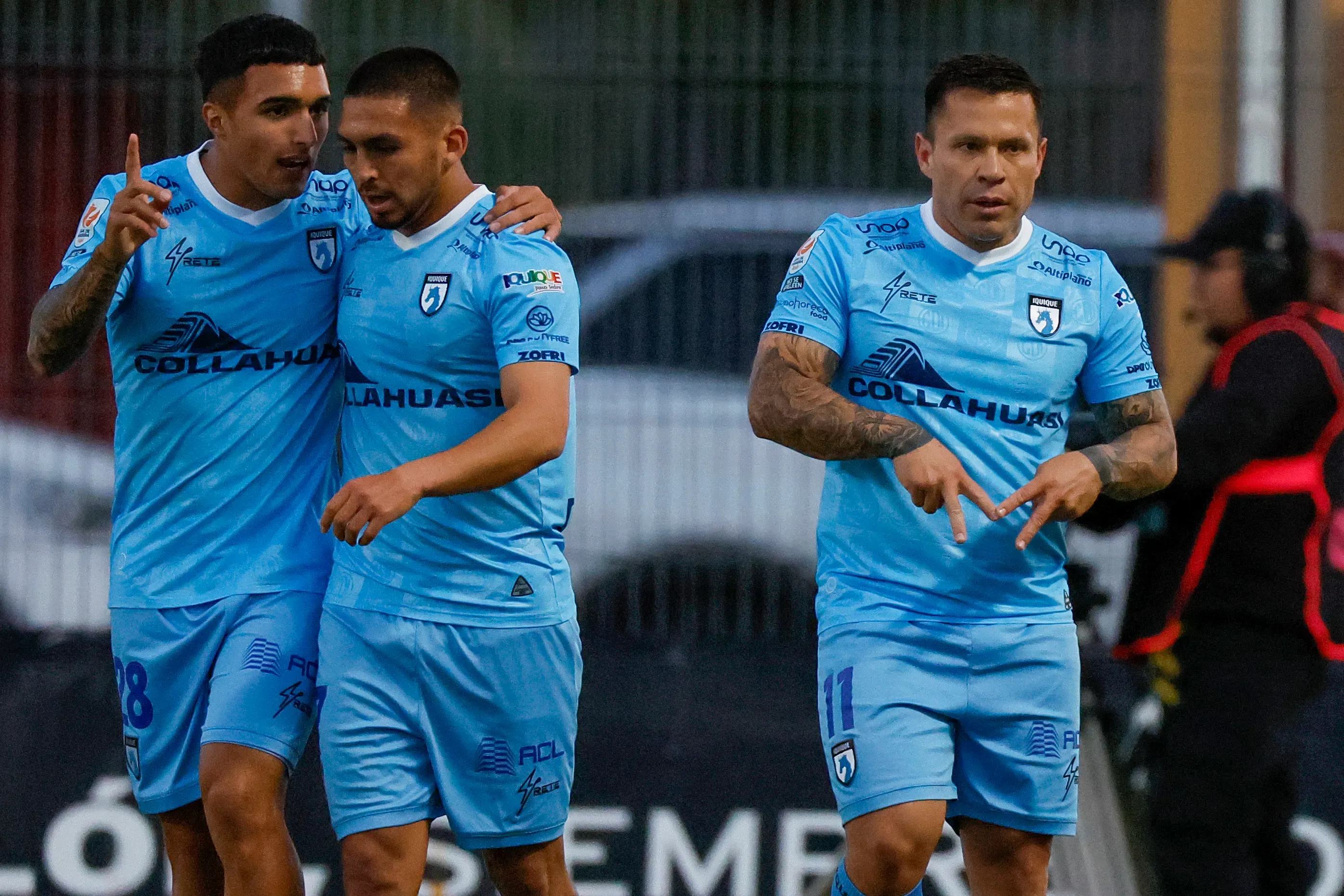 Así festejó Álvaro Ramos su golazo ante La Calera. (Andres Pina/Photosport).