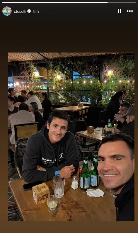Cristopher Toselli aprovecha la pausa del torneo para compartir con Milovan Mirosevic, gloria de la UC y archirrival de la U. Foto: Instagram.