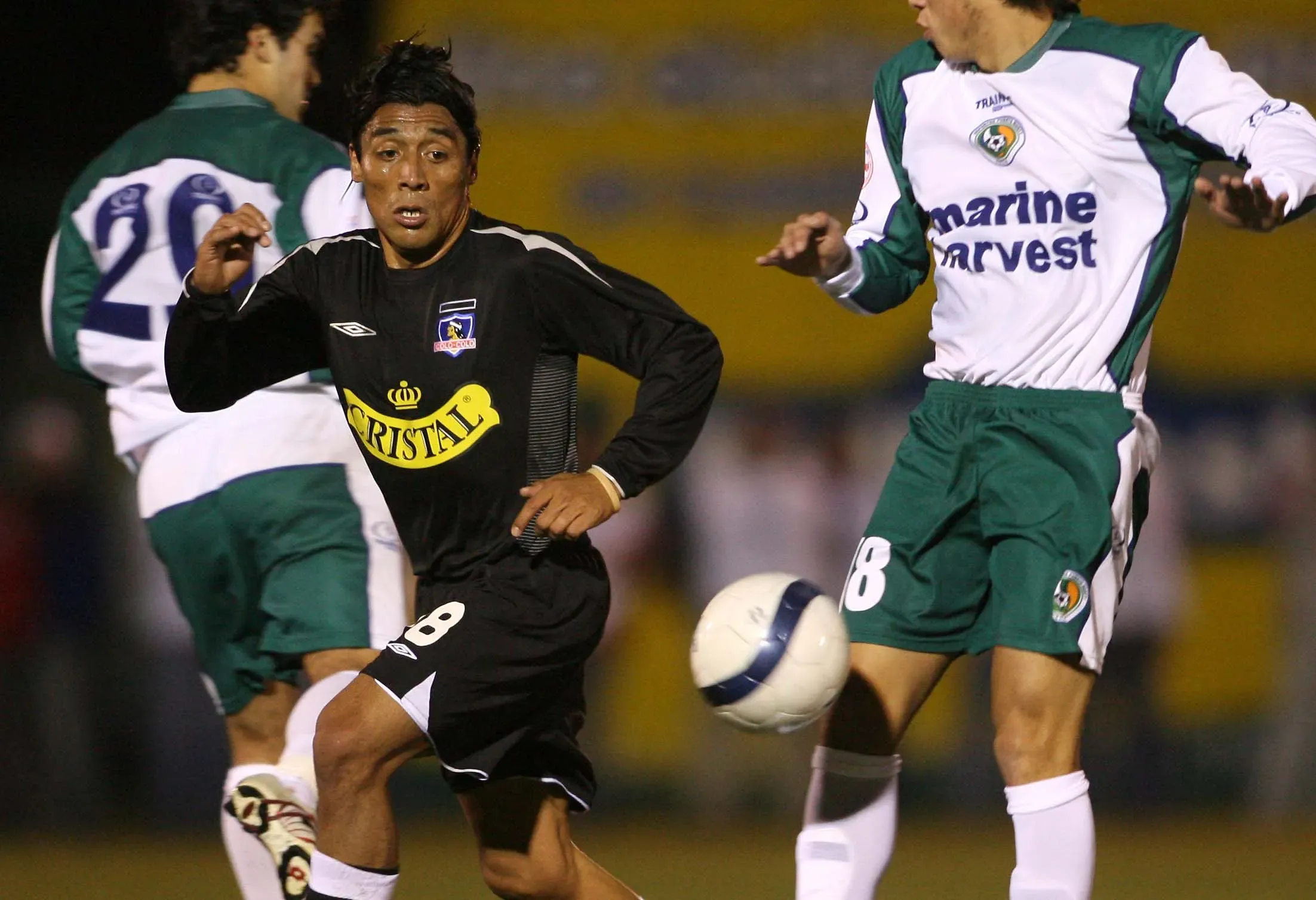 Rodrigo Meléndez enfrentó a Deportes Puerto Montt en Colo Colo. (ANDRES PINA/PHOTOSPORT).