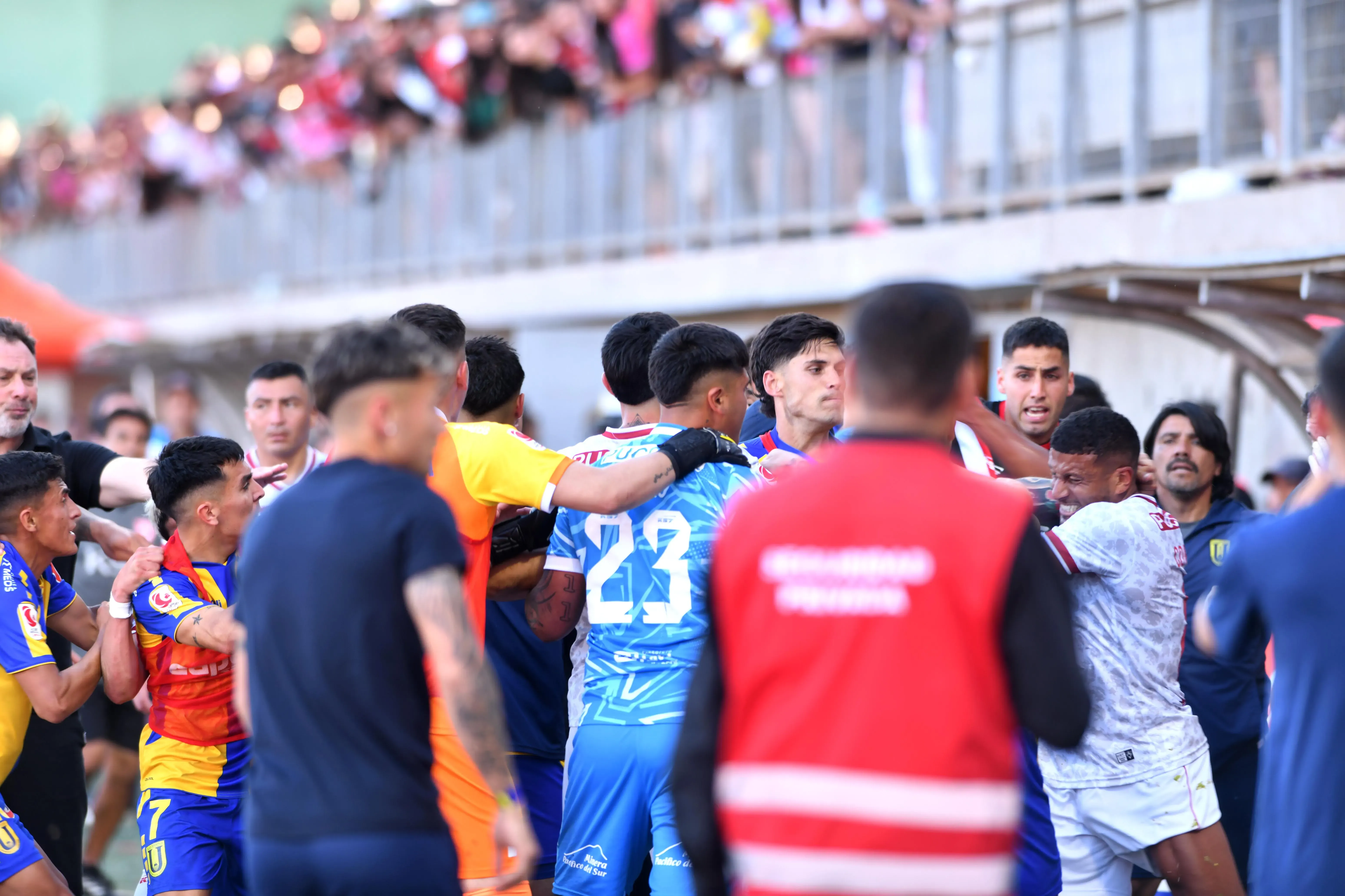 El partido de Copiapó y U. de Concepción terminó con incidentes. Imagen: Photosport