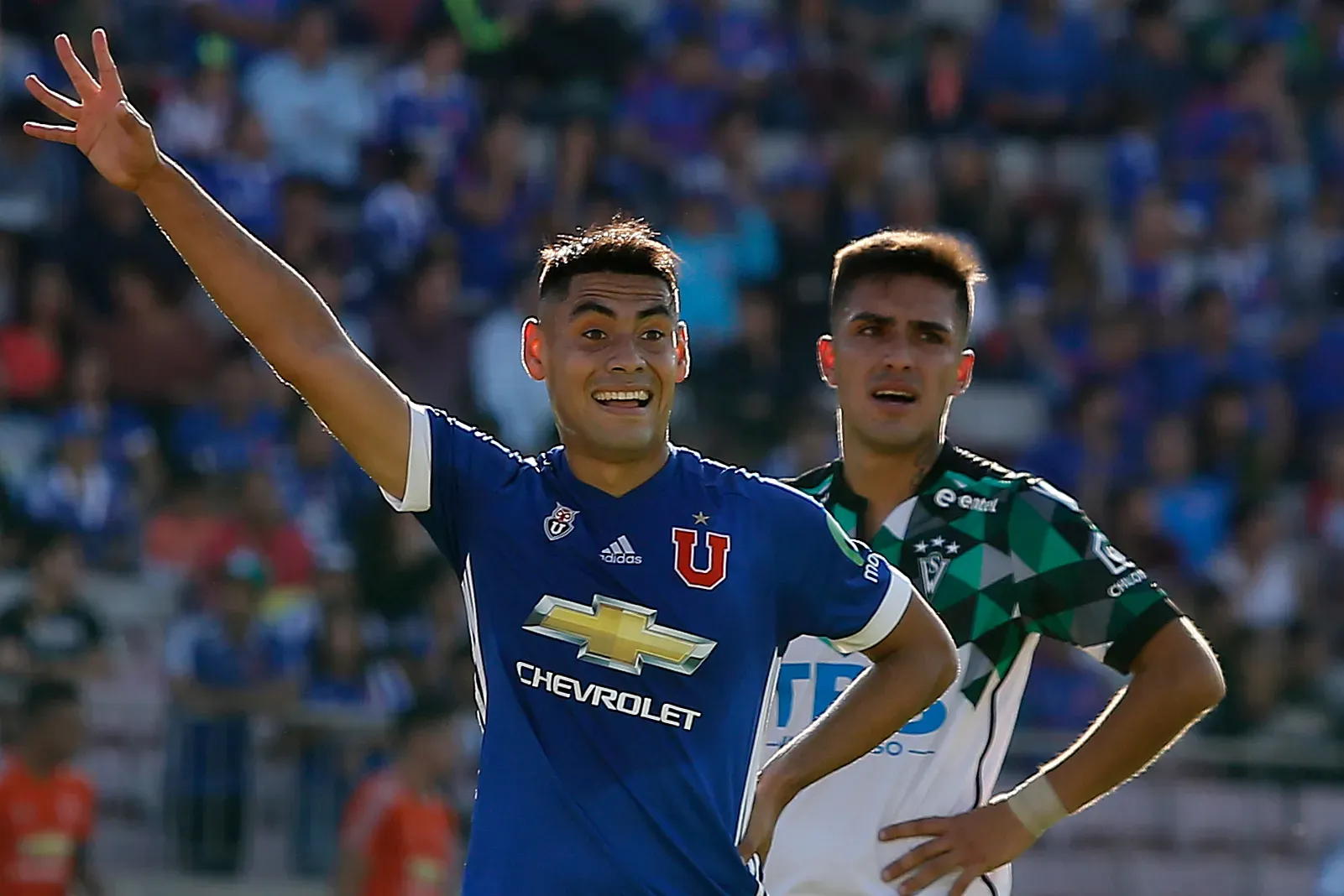 El regreso de Felipe Mora a Universidad de Chile deberá esperar por lo menos un año más. | Foto: Photosport.
