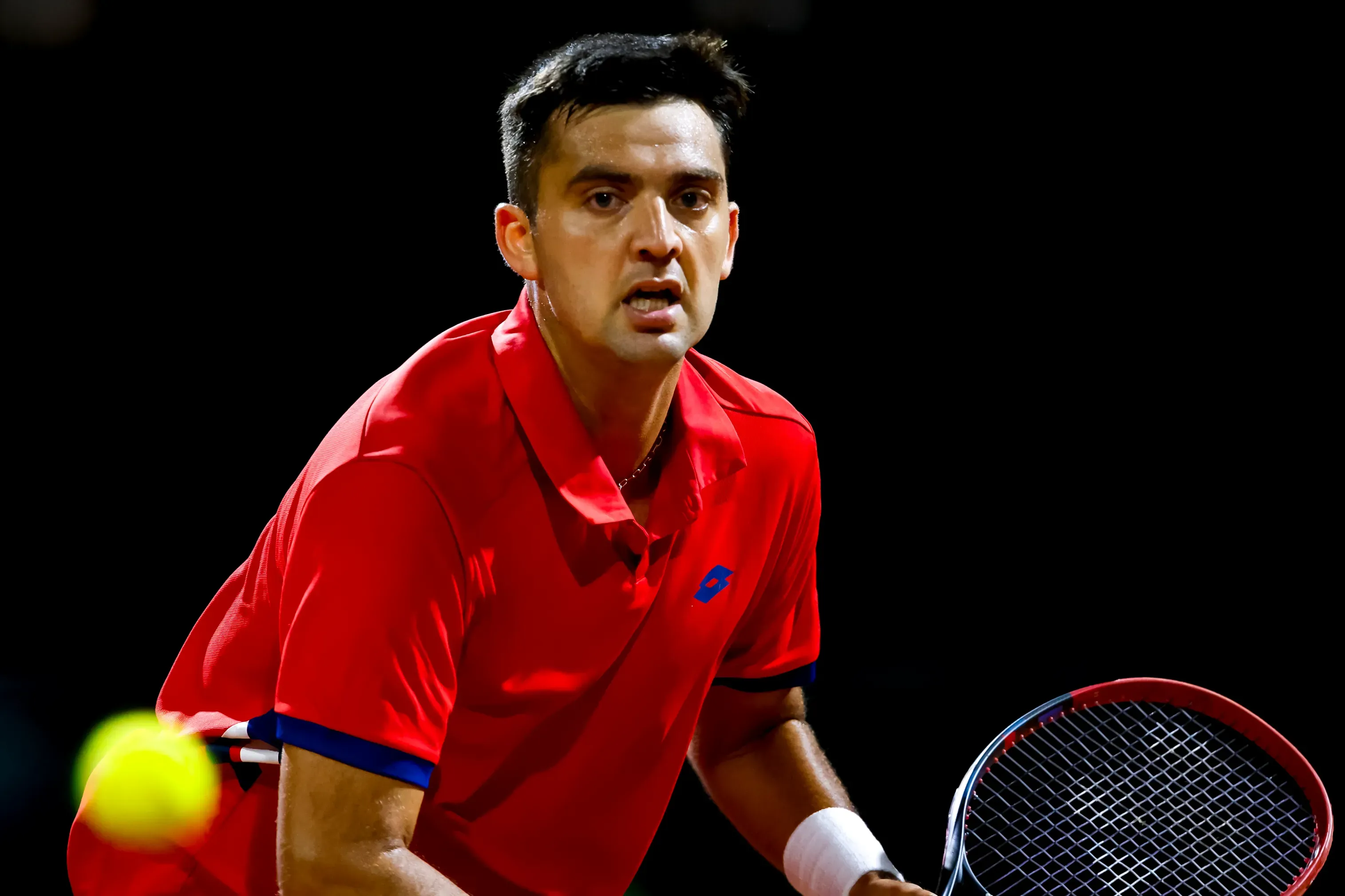 Tomás Barrios no pudo mantener el tranco del primer set. (Pepe Alvujar/Photosport).
