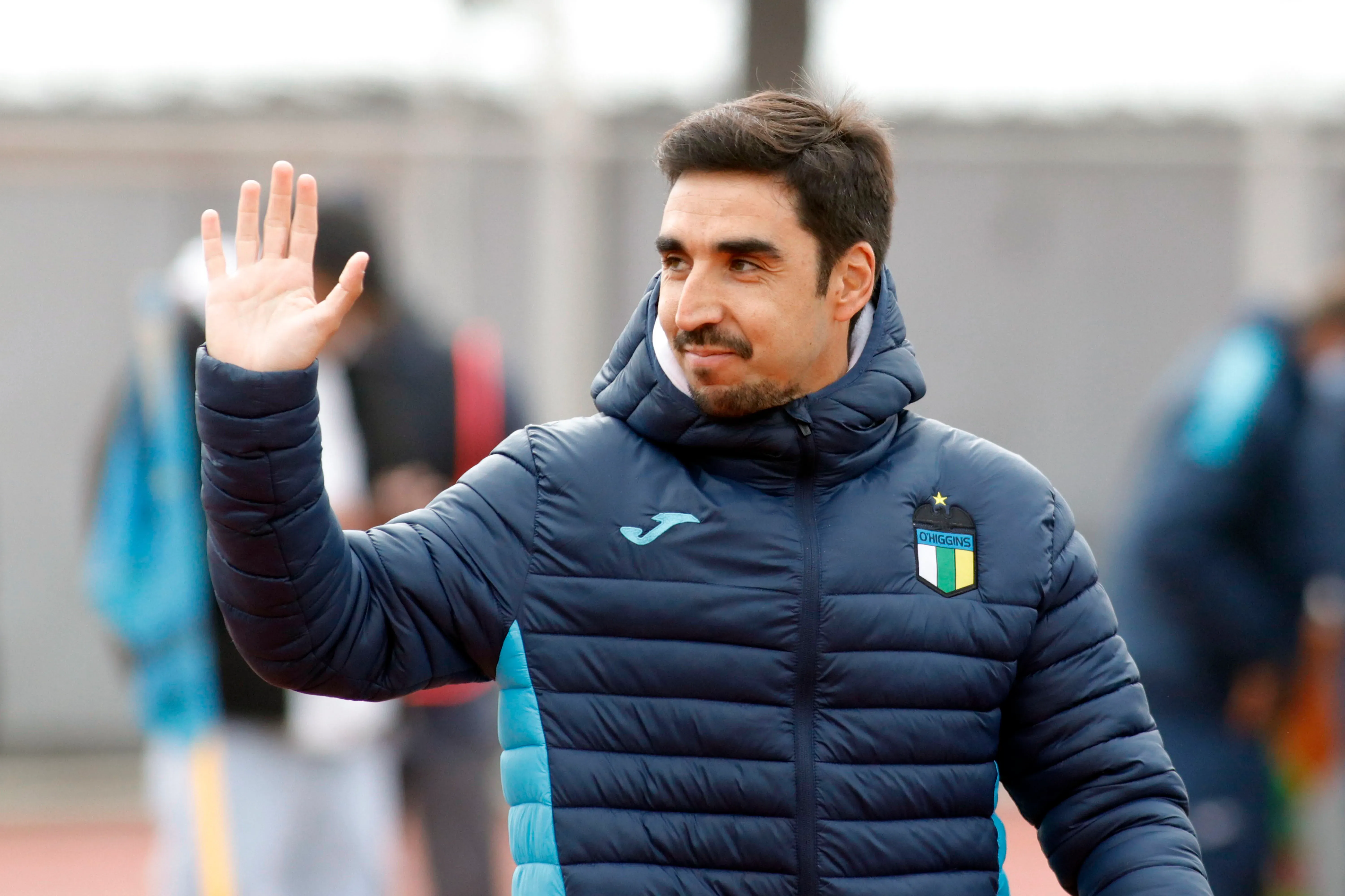 Paqui Meneghini asoma como opción para dirigir en la U