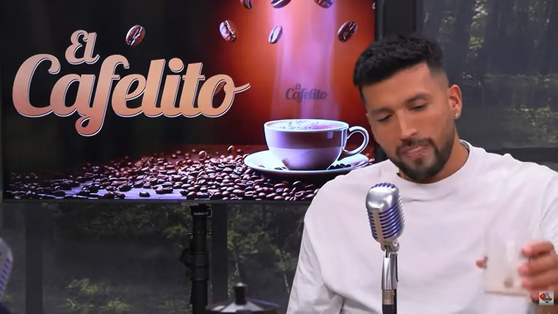 Ezequiel Garay habló con emoción de su retiro a los 33 años. (Captura El Cafelito de Josep Pedrerol).