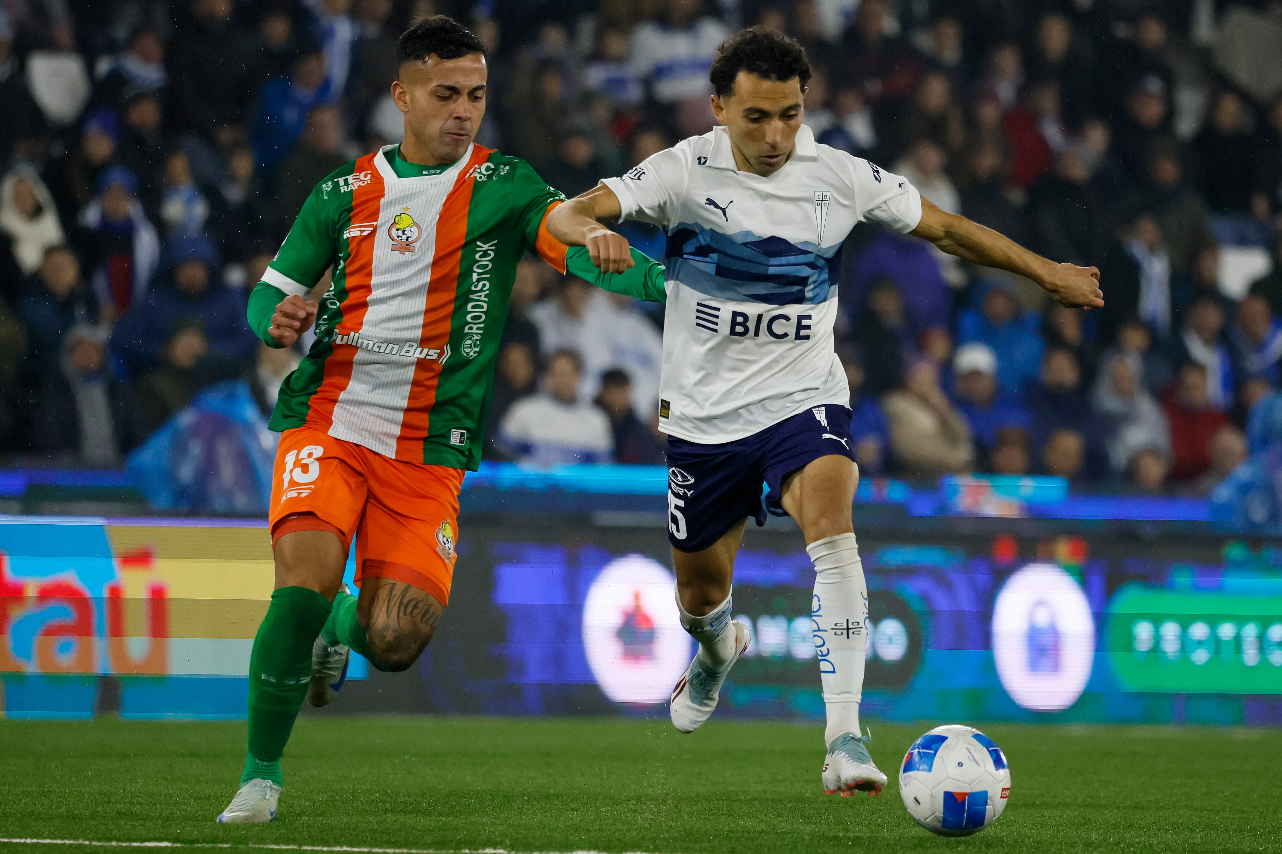 Cristián Cuevas estará disponible para el último partido de Universidad Católica en el año. | Foto: Photosport.