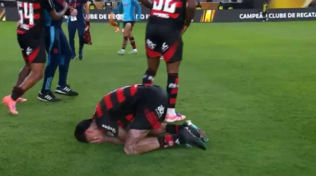 Pulgar fue clave en el triunfo de Flamengo