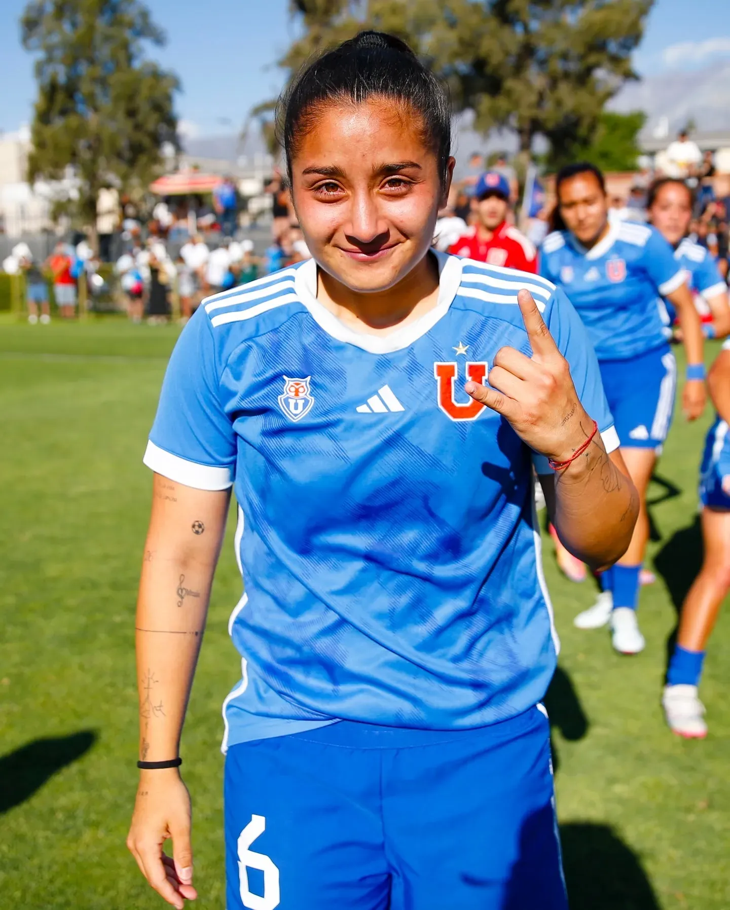 Grettel también festejó de azul en el Monumental.