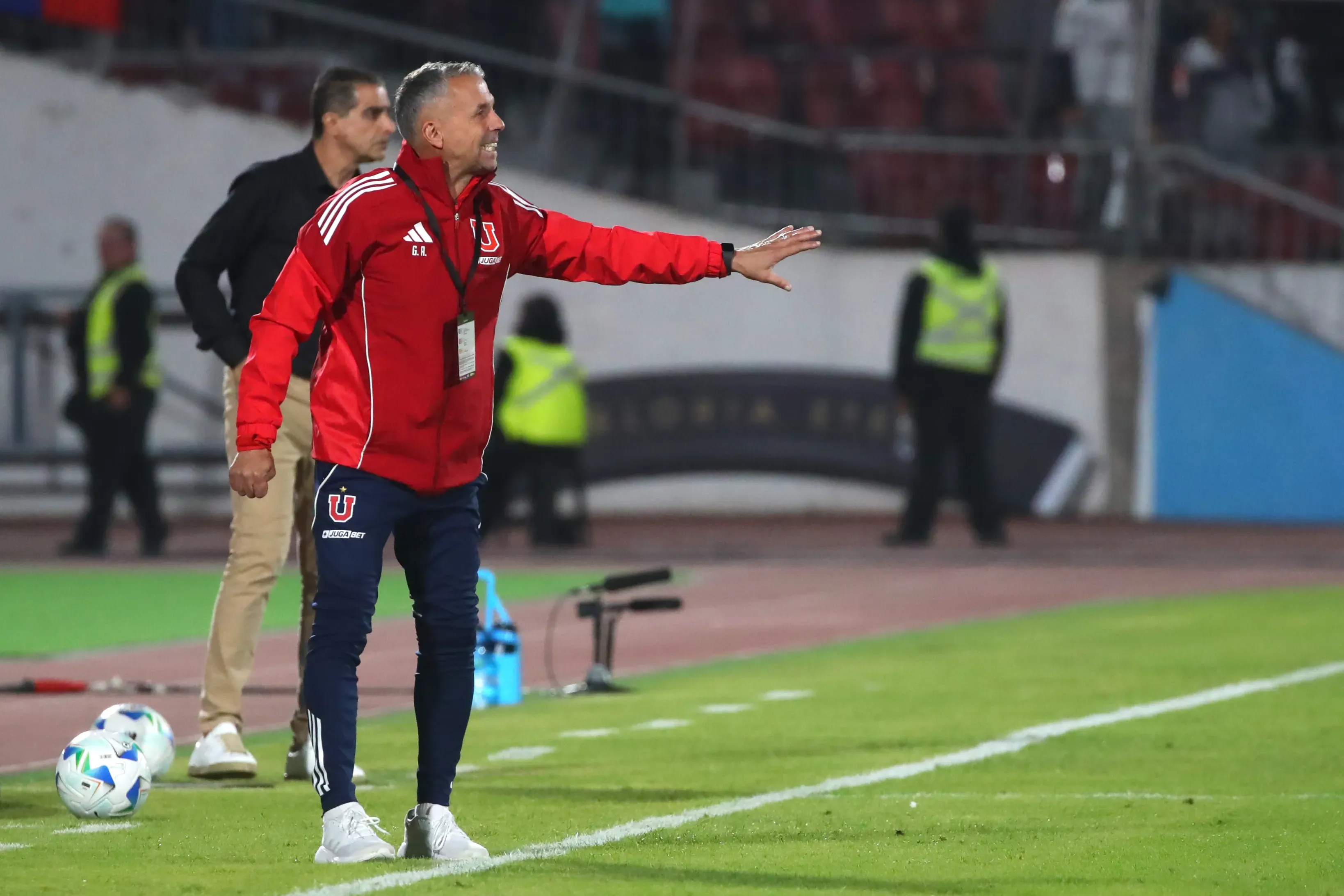 Álvarez se va de U de Chile… y no por culpa de los “periodistas colocolinos”