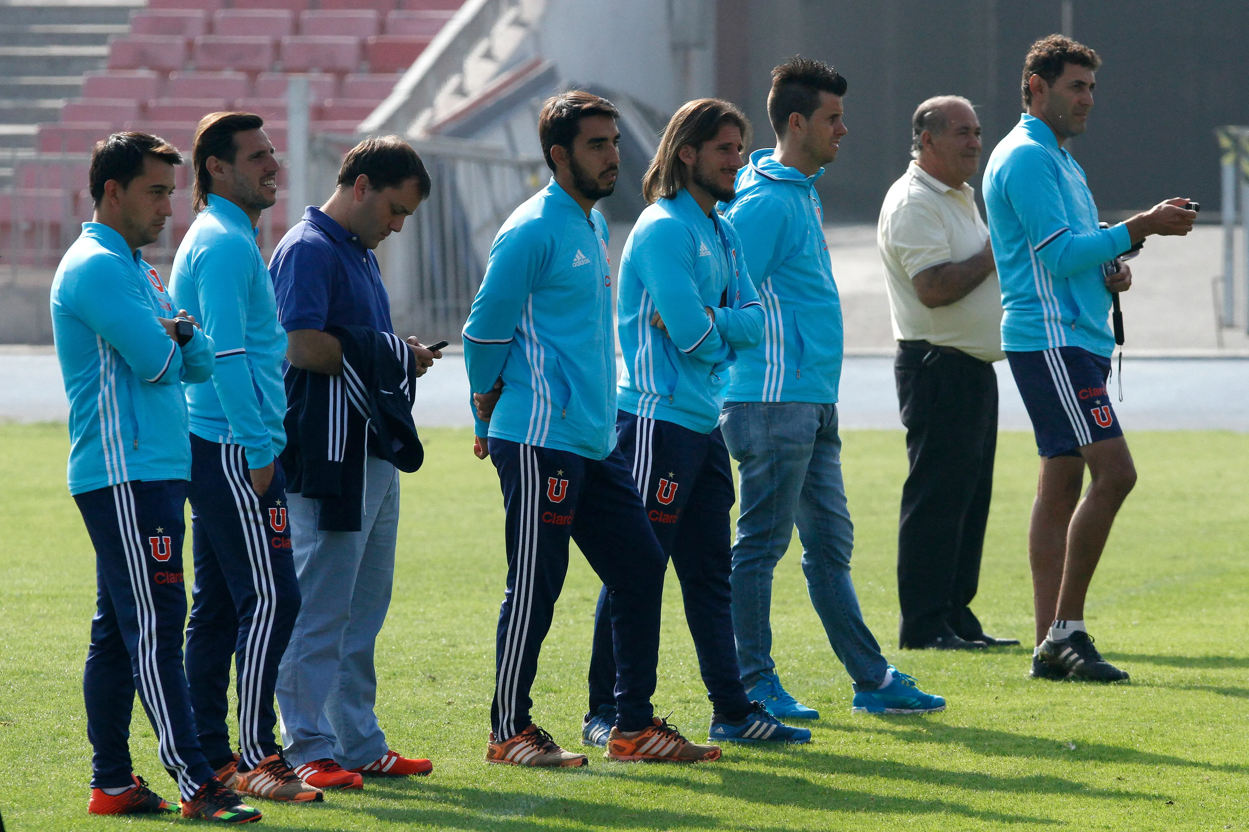 Luego de trabajar con Bielsa, Francisco Meneghini se integró al equipo de Jorge Sampaoli. Ahí coincidió con Sebastián Beccacece, con quien después siguió trabajando. | Foto: Photosport.