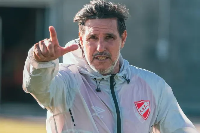 Nicolás Diez es uno de los candidatos en Universidad de Chile para reemplazar a Gustavo Álvarez. | Foto: Photosport.