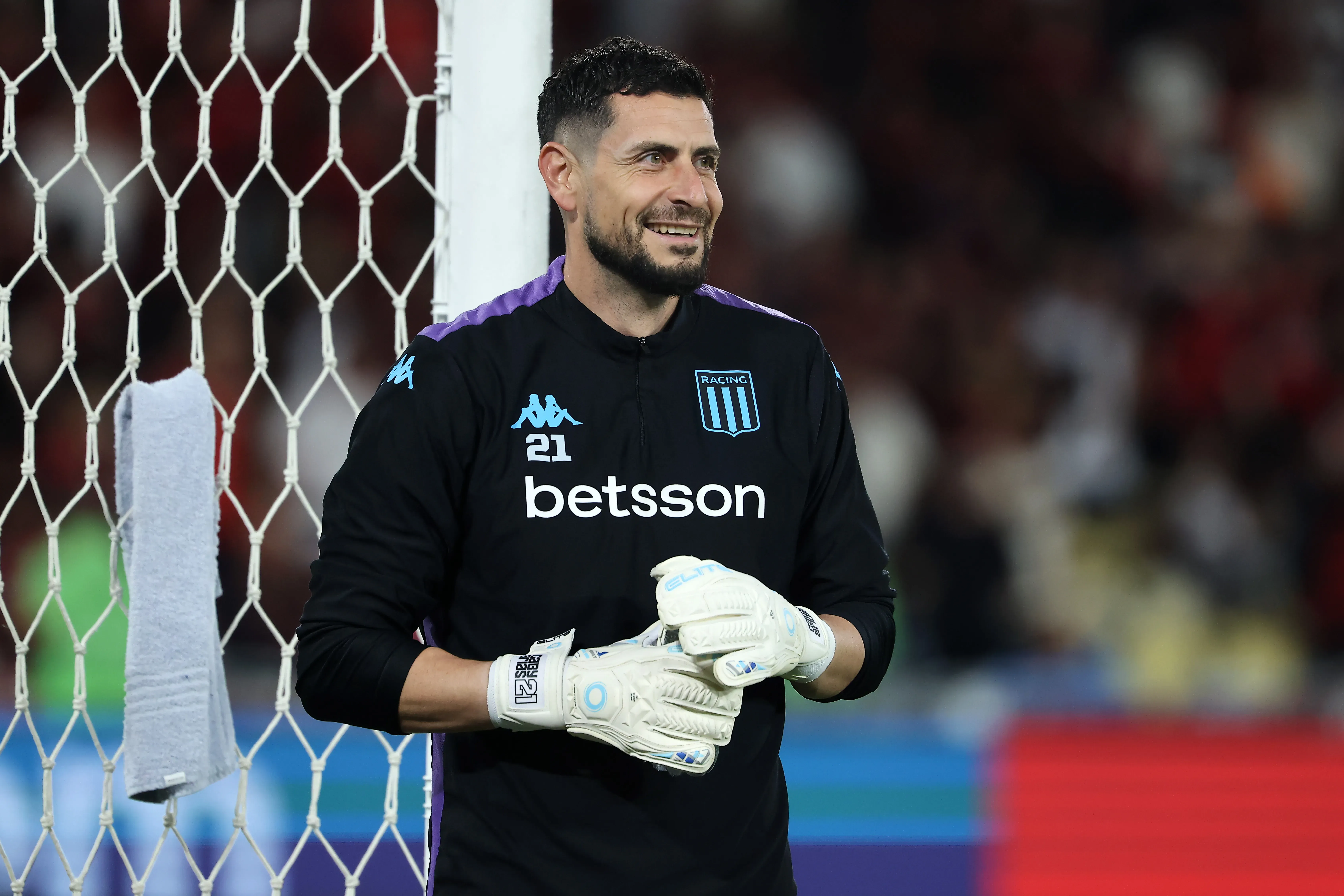 Gabriel Arias es el reserva de Racing Club en este momento. Lleva seis años allí. (Wagner Meier/Getty Images).
