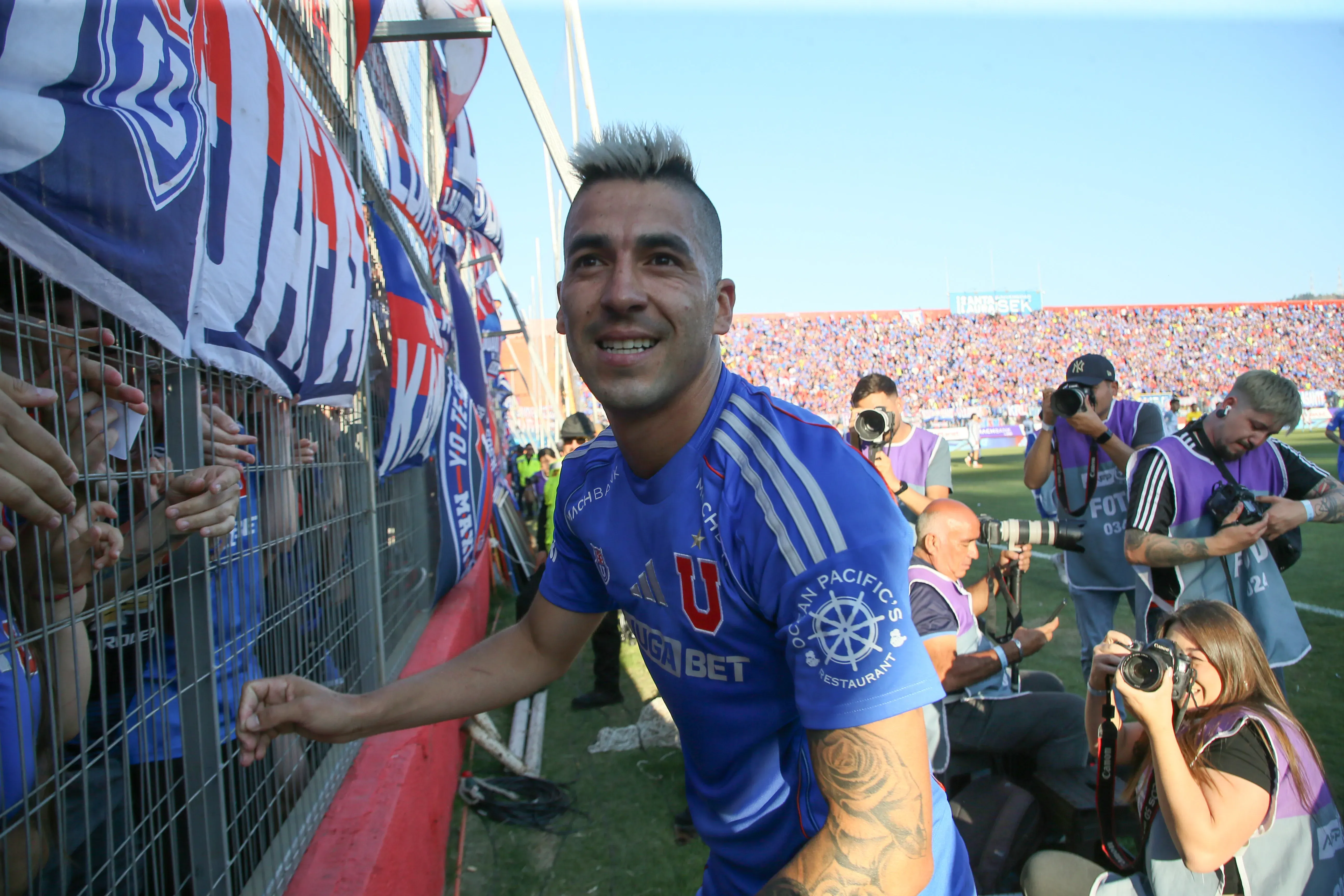 Leandro Fernández terminó con goles la temporada en U de Chile. Foto: Dragomir Yankovic/Photosport