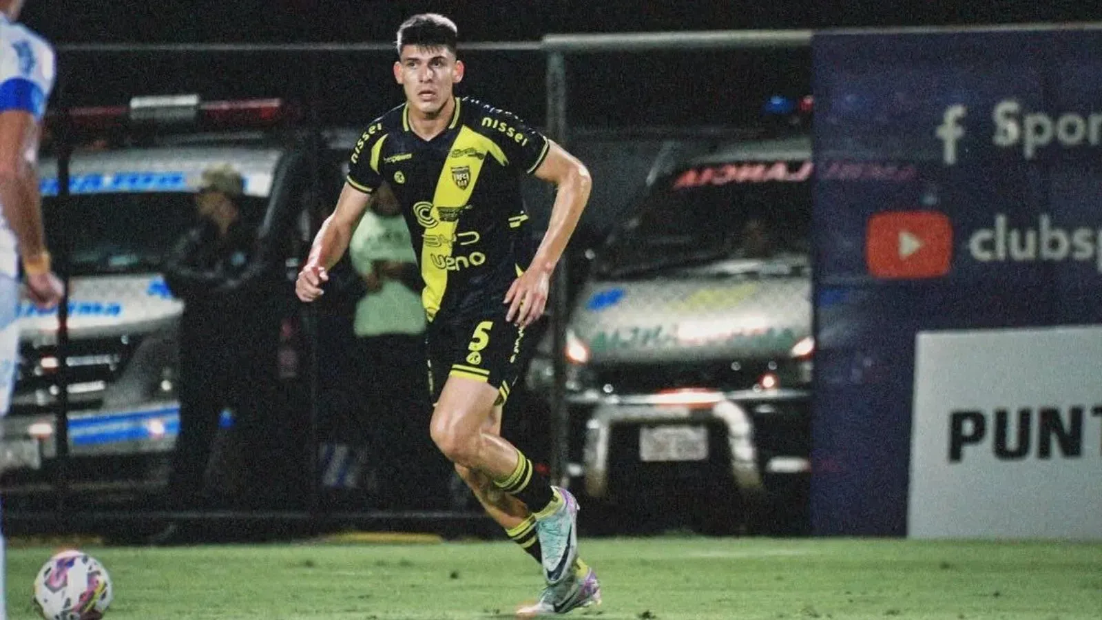 Lucas Romero de Deportivo Recoleta puede llegar a la U.