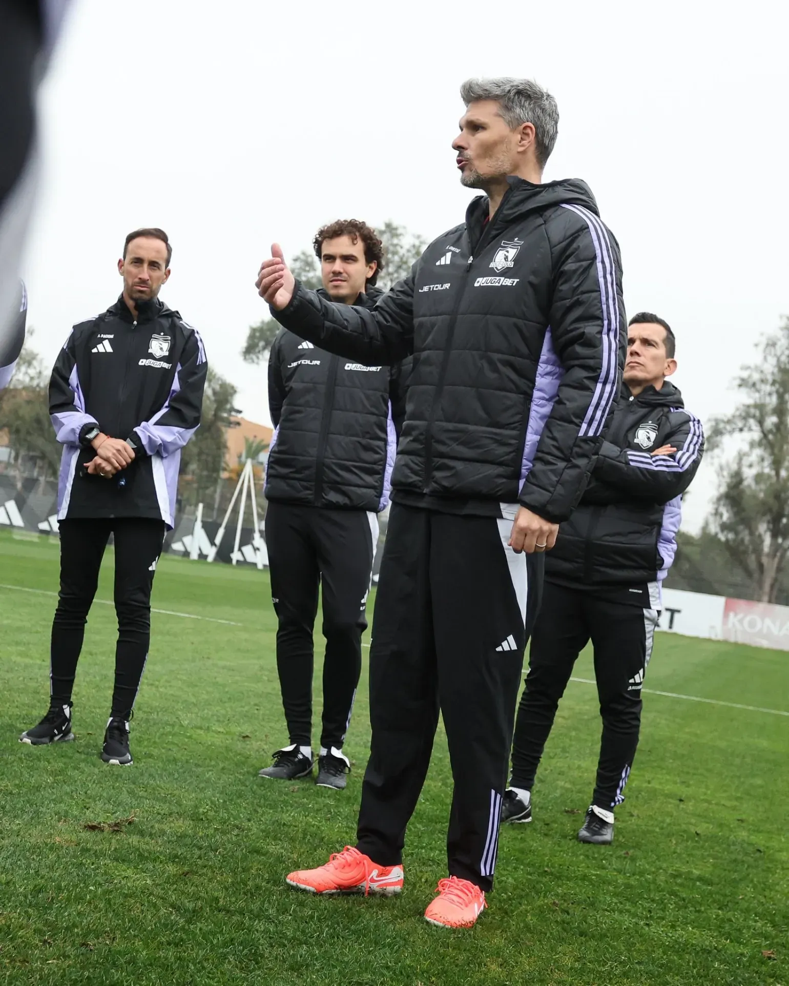 Ortiz tiene el apoyo para seguir en Colo Colo