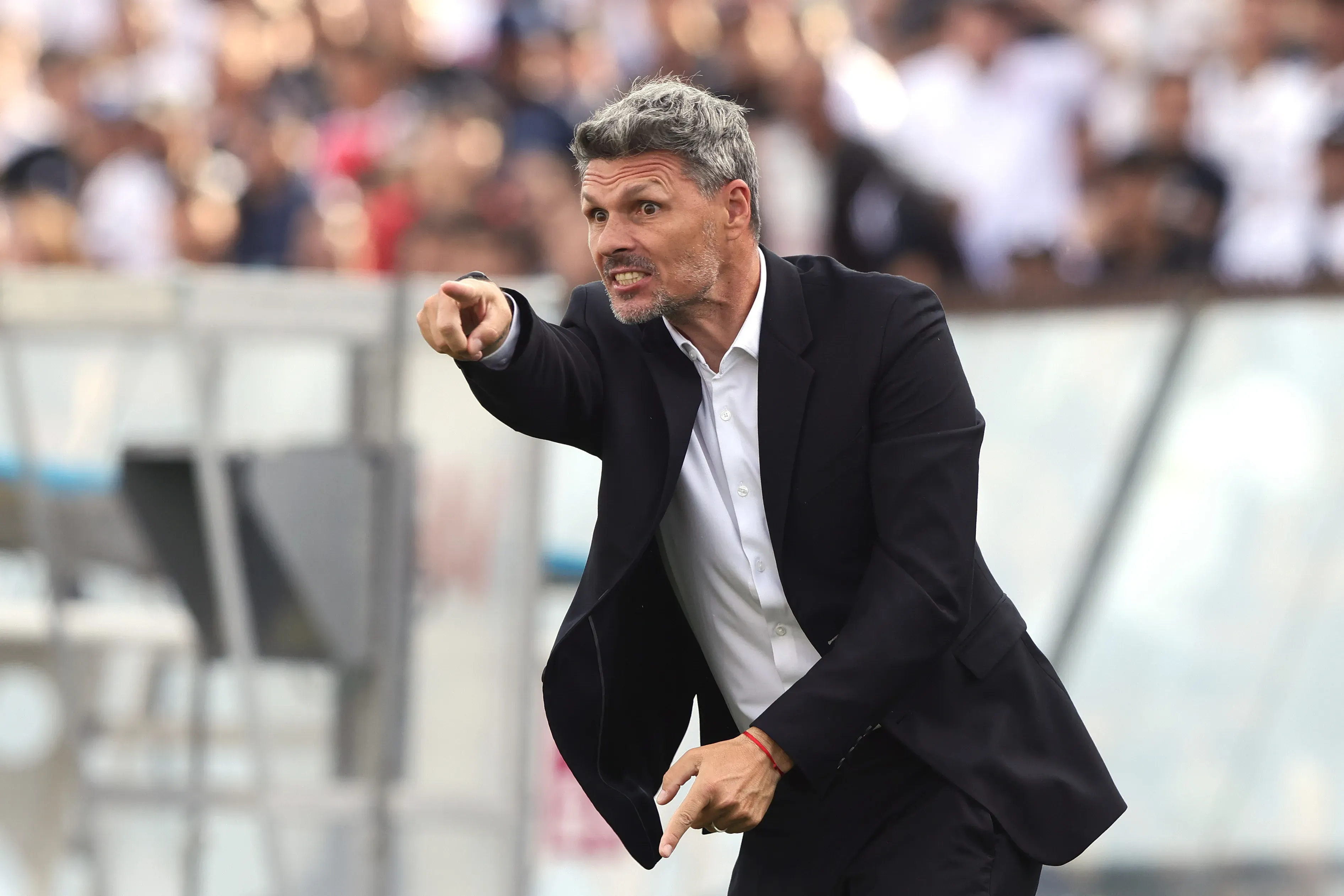 Fernando Ortiz registro un 48.14% de rendimiento en sus primeros nueve partidos en Colo Colo. | Foto: Photosport.