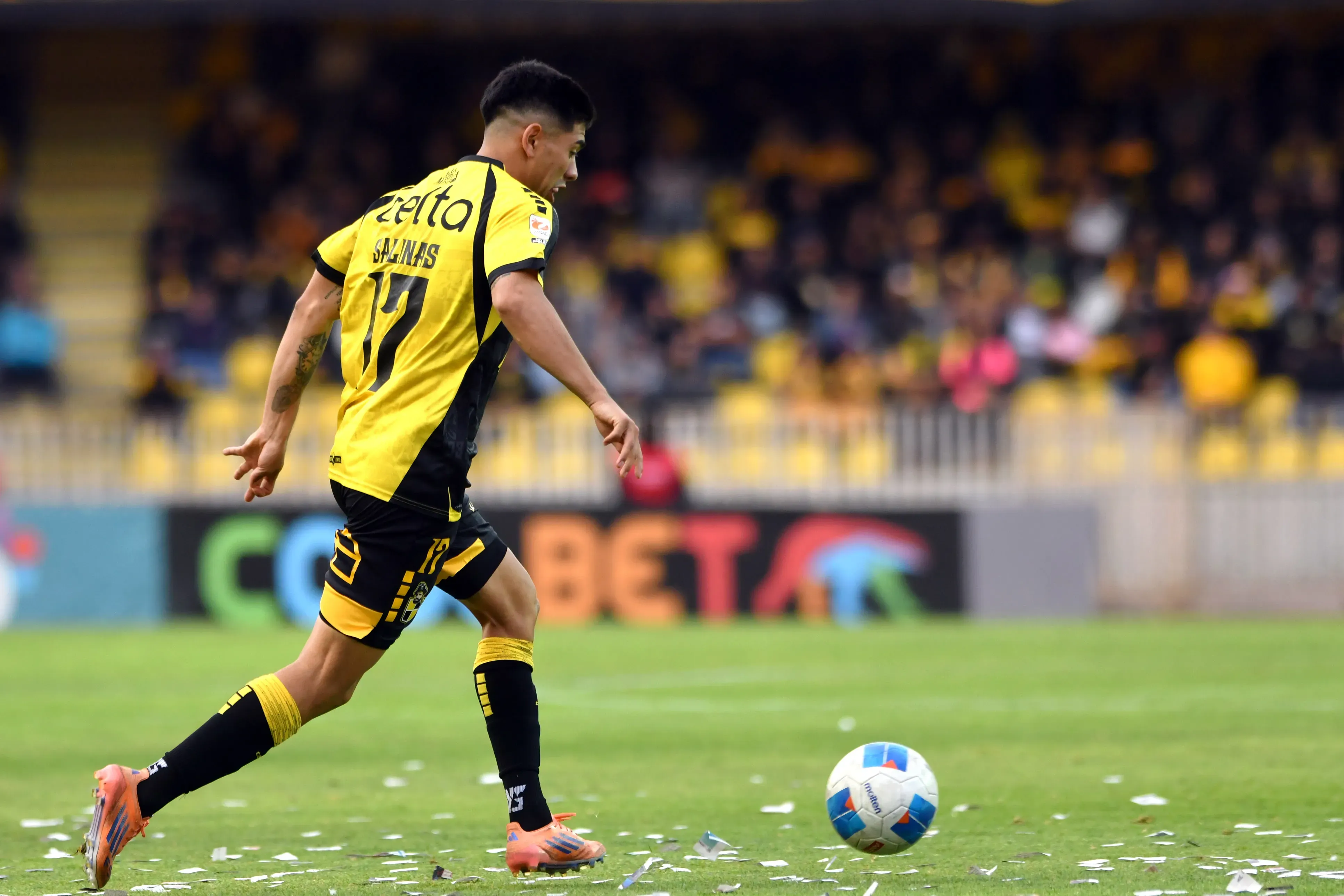 Francisco Salinas podría partir al extranjero. Foto: Alejandro Pizarro Ubilla/Photosport