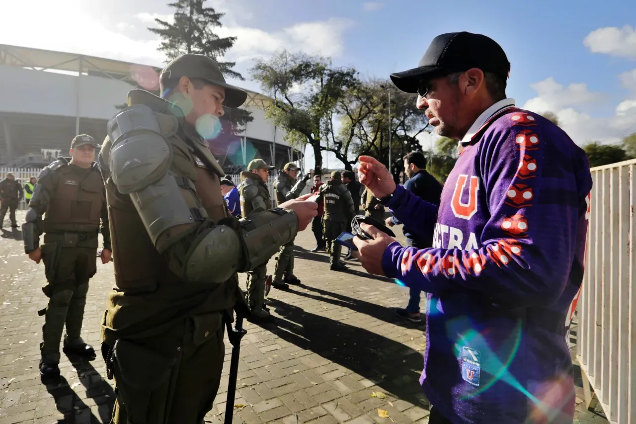 Carabineros en picada contra la ANFP por aumento de partidos en el fútbol chileno (Photosport)