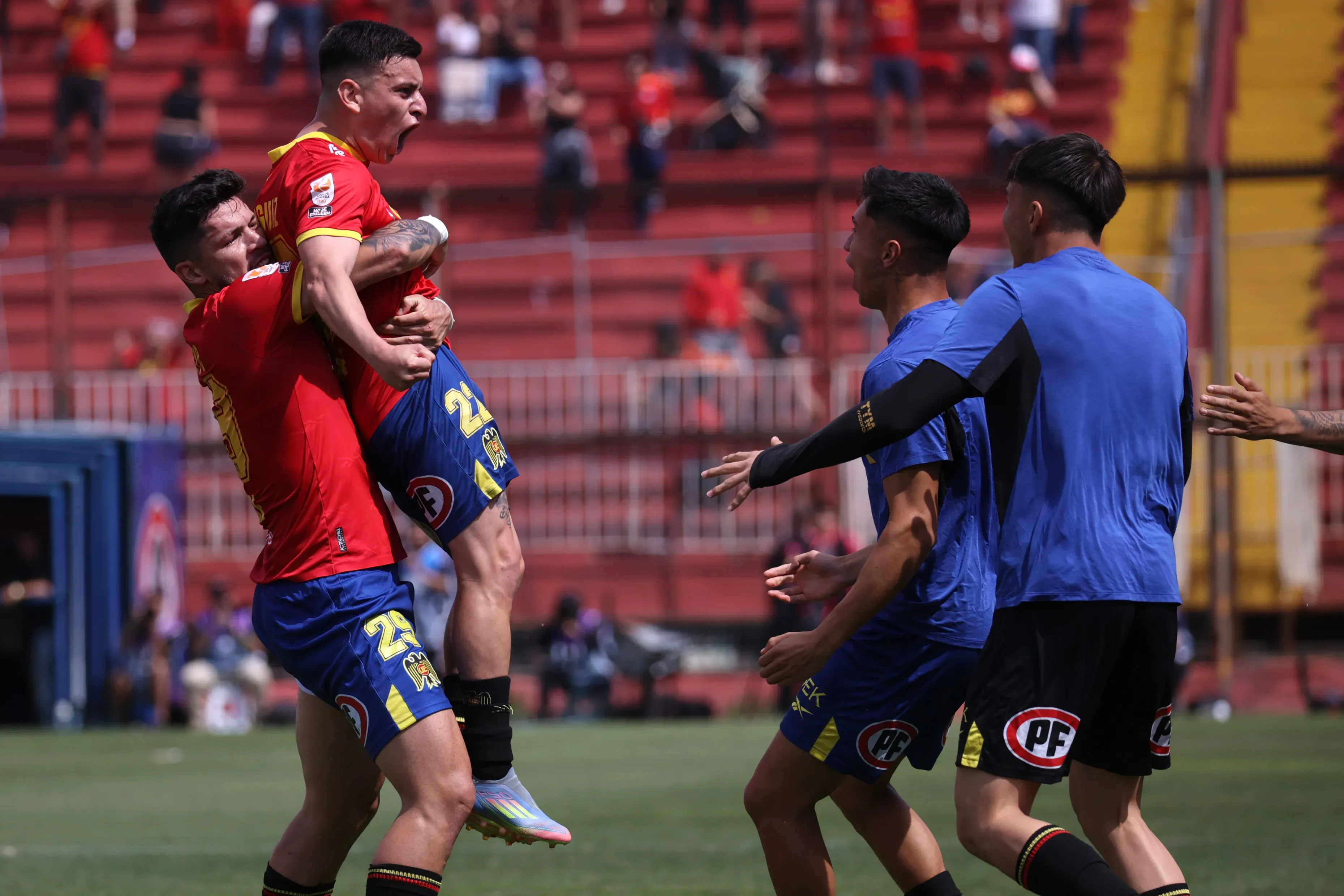 Pablo Aránguiz le marcó al Cacique | Photosport