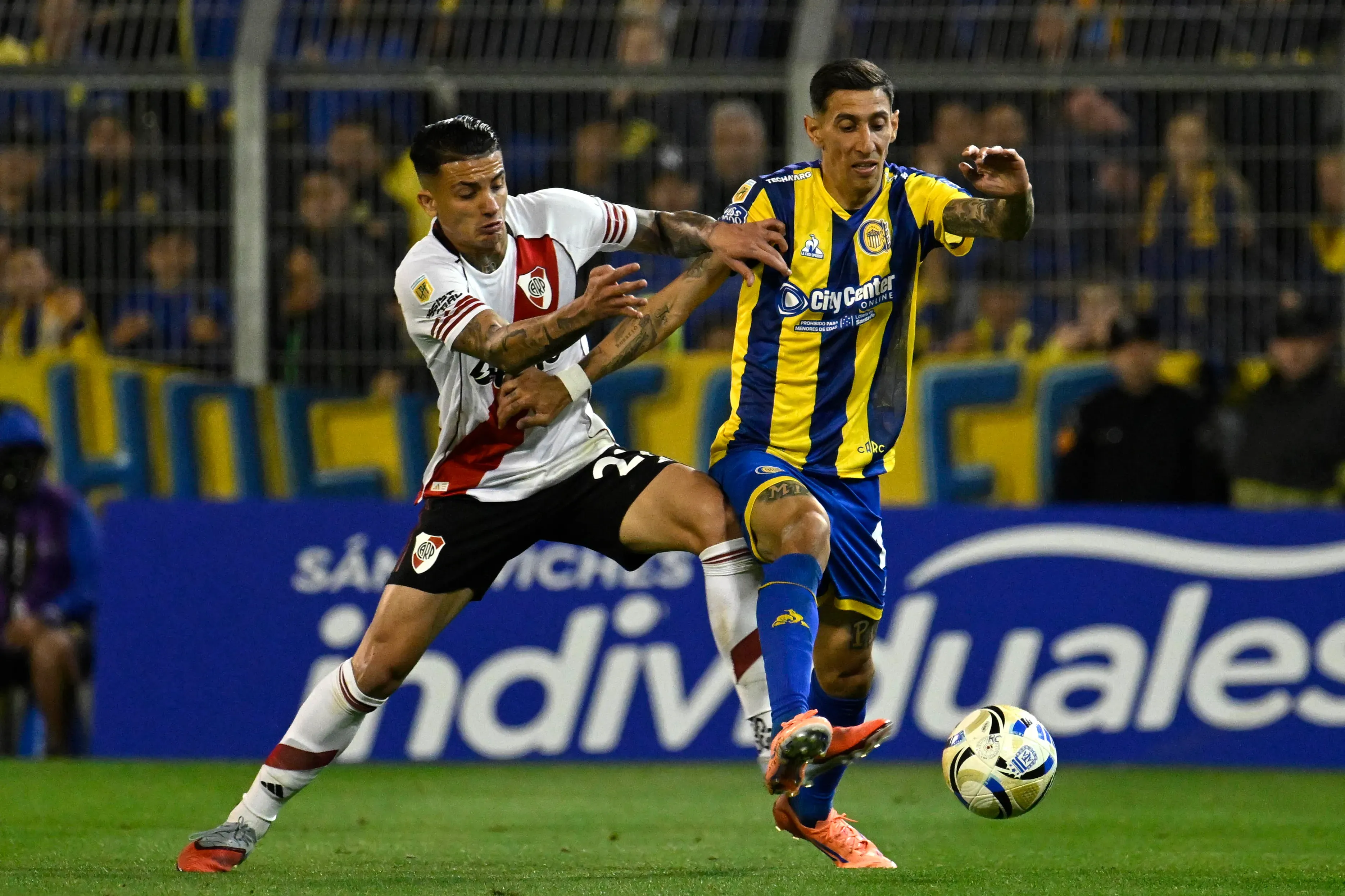 Ángel di María jugó 15 partidos en el Torneo Clausura por Rosario Central: anotó siete goles y regaló tres asistencias. (Luciano Bisbal/Getty Images).