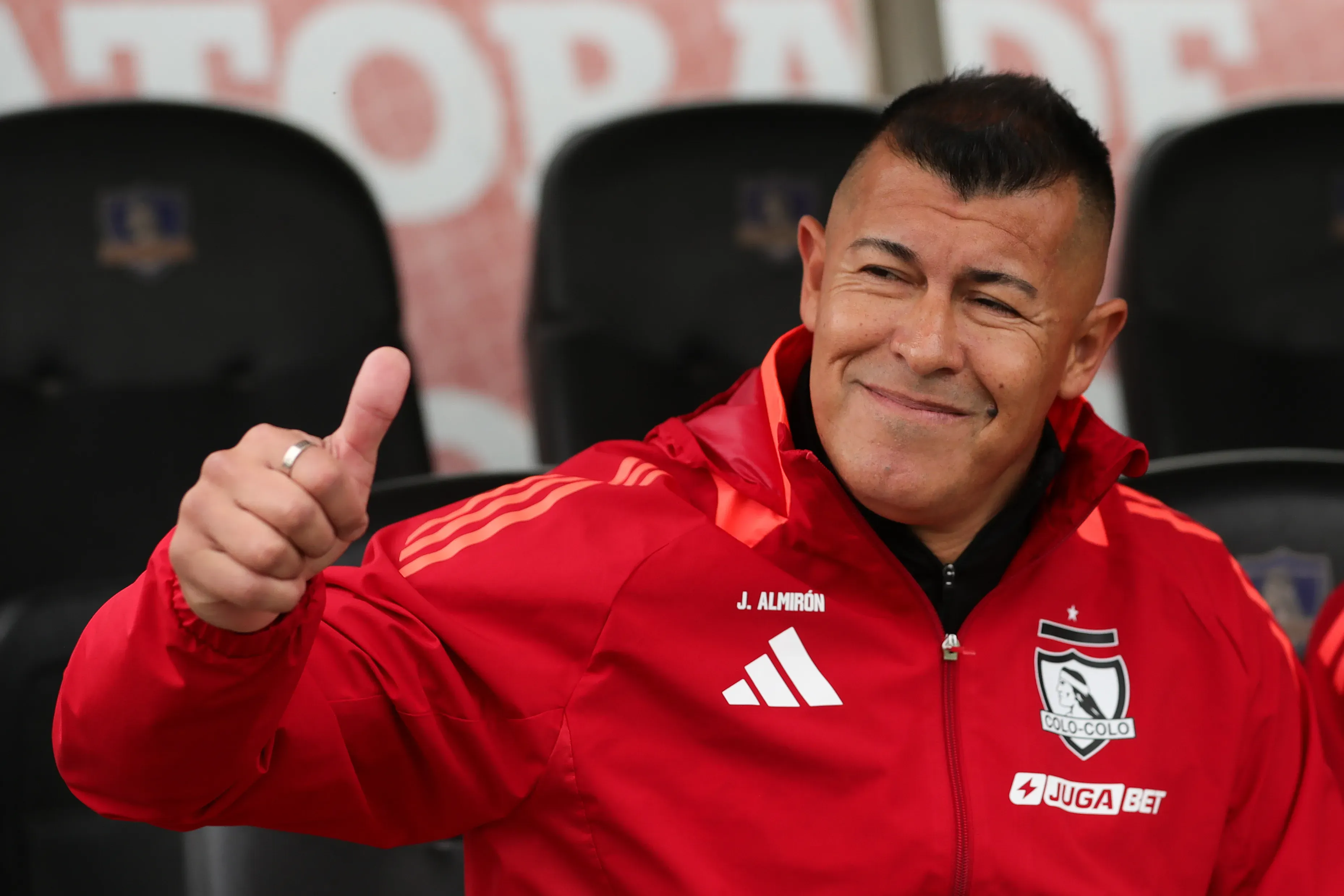 Jorge Almirón parece que pronto volverá a tener un desafío en su carrera de DT. (Felipe Zanca/Photosport).