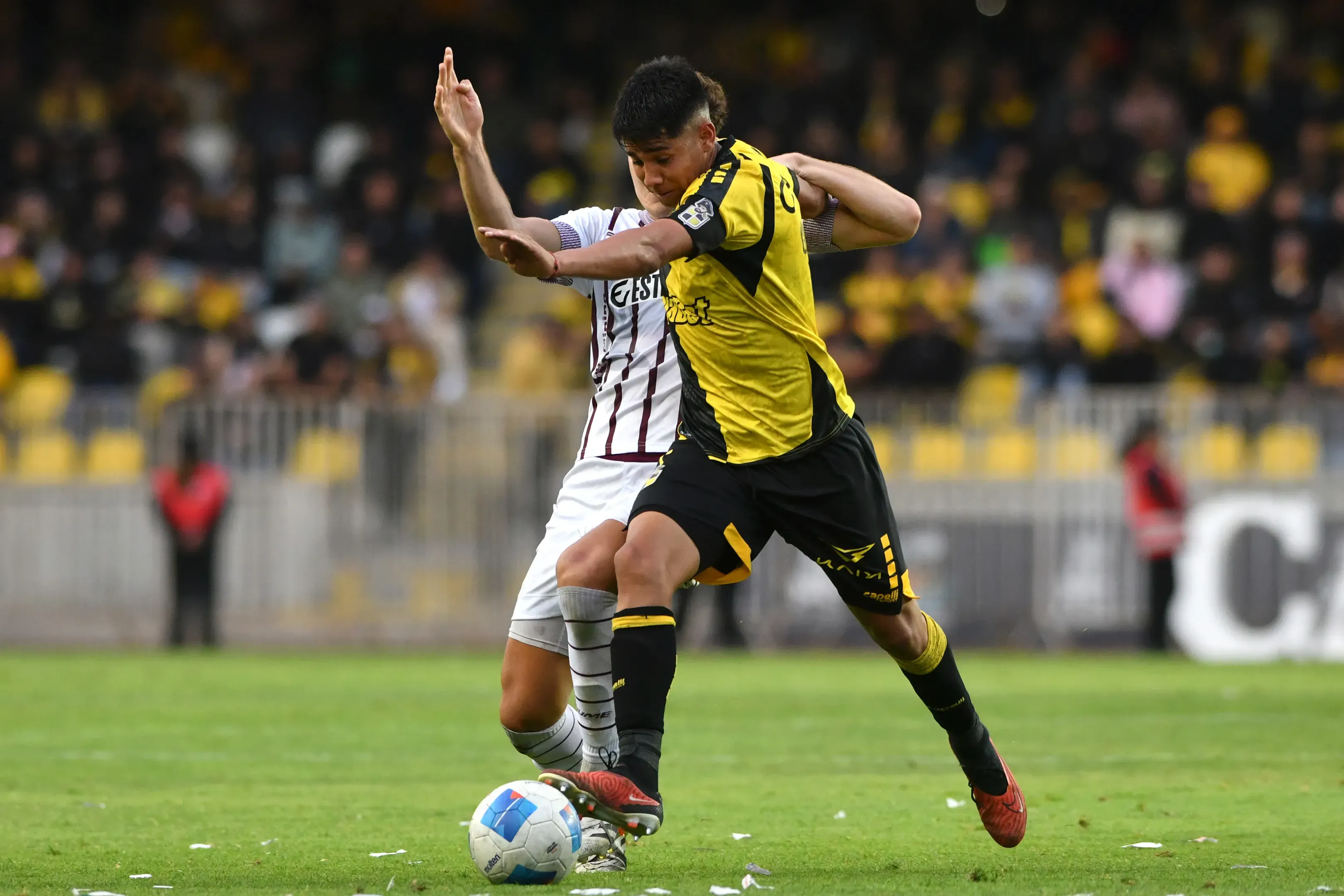 Sebastián Galani parte a México. Foto: Alejandro Pizarro Ubilla/Photosport