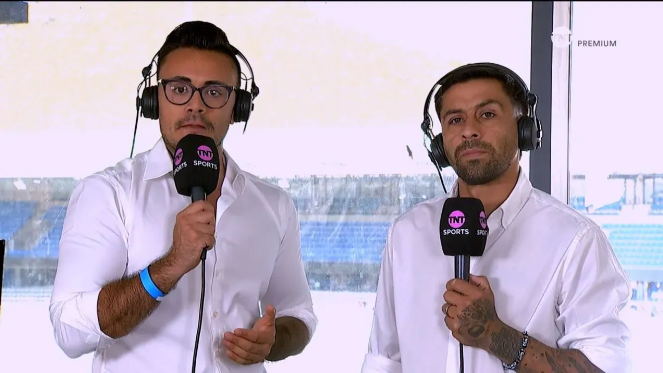 Ramón Fernández debutó como comentarista en la Copa UC. Imagen: TNT Sports