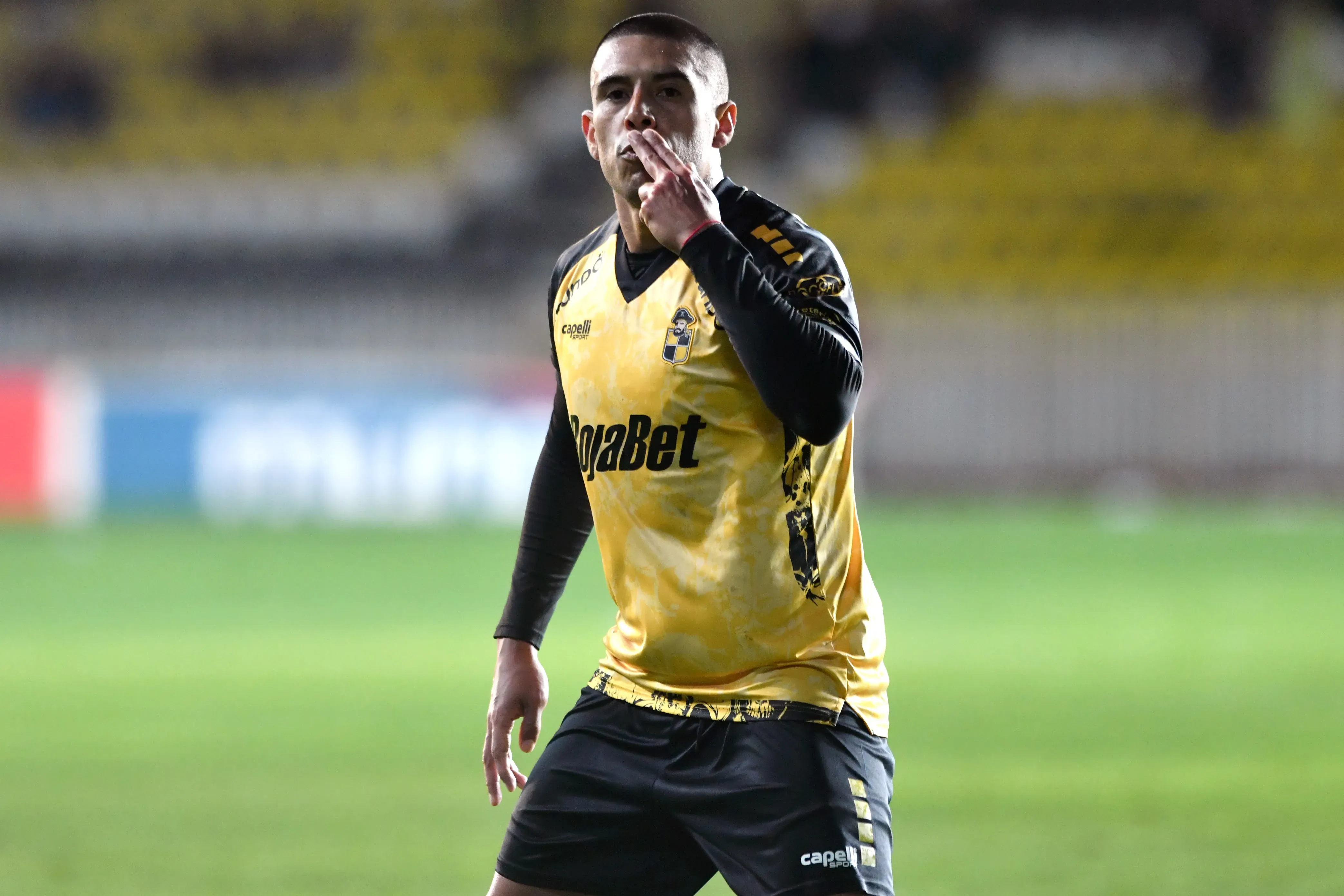 Dylan Glaby ya tuvo un paso por Coquimbo Unido. (Alejandro Pizarro Ubilla/Photosport).