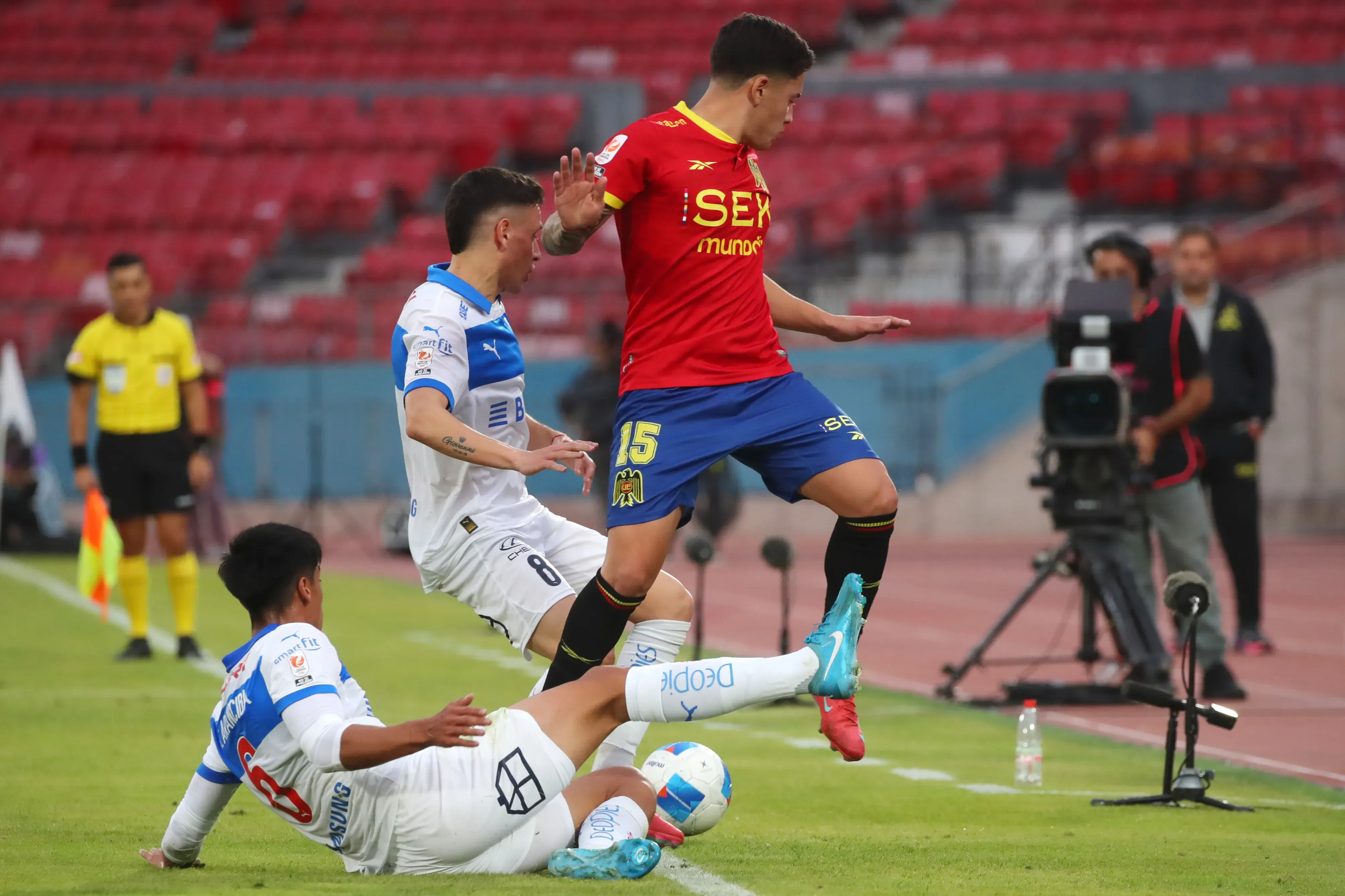 Rodrigo Vázquez, otro de los jóvenes que tiene cartel proyectable en Unión Española. (Jonnathan Oyarzun/Photosport).