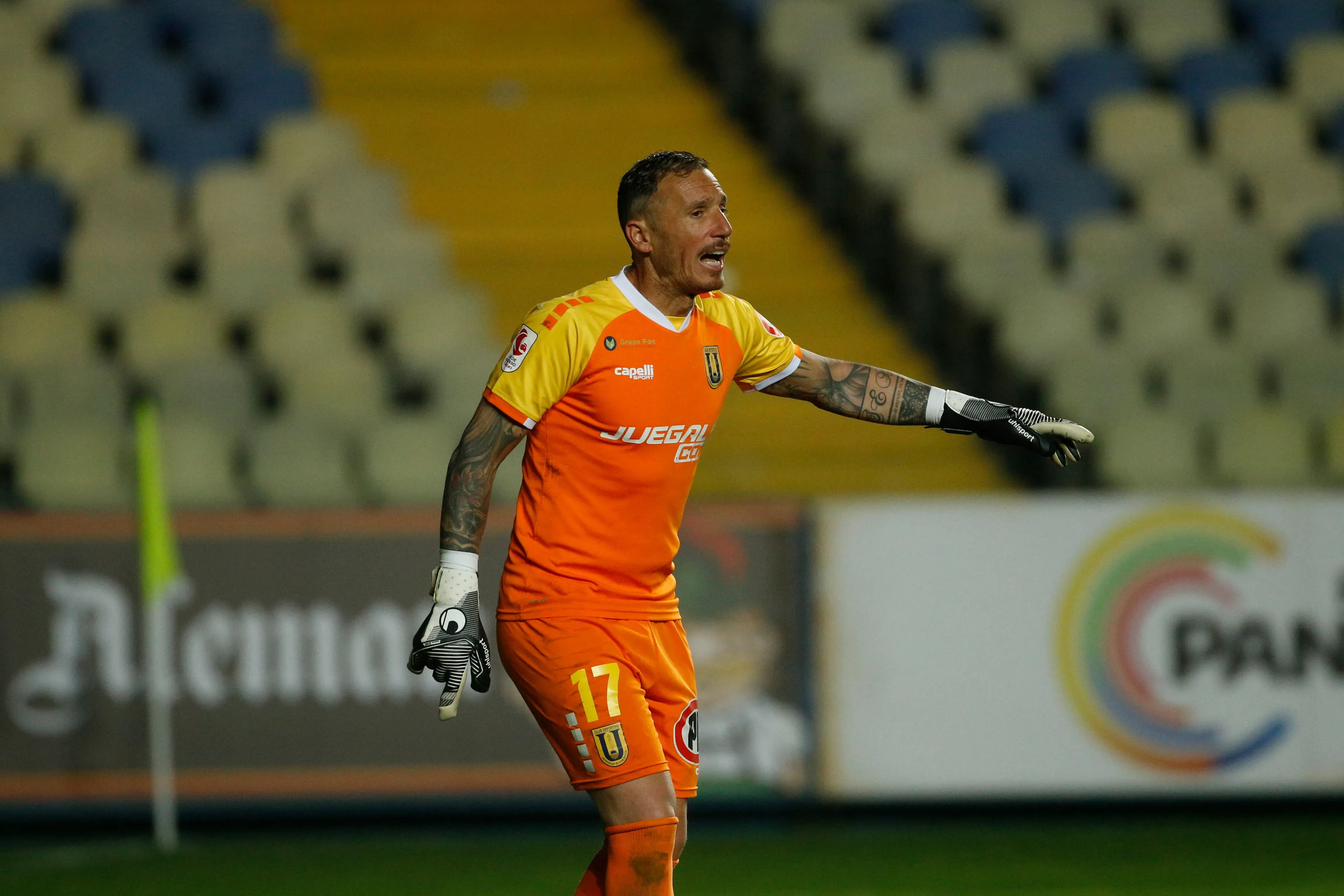 Cristian Campestrini en Chile jugó para AC Barnechea, Everton, Deportes Limache y el Campanil. (Marco Vazquez/Photosport).