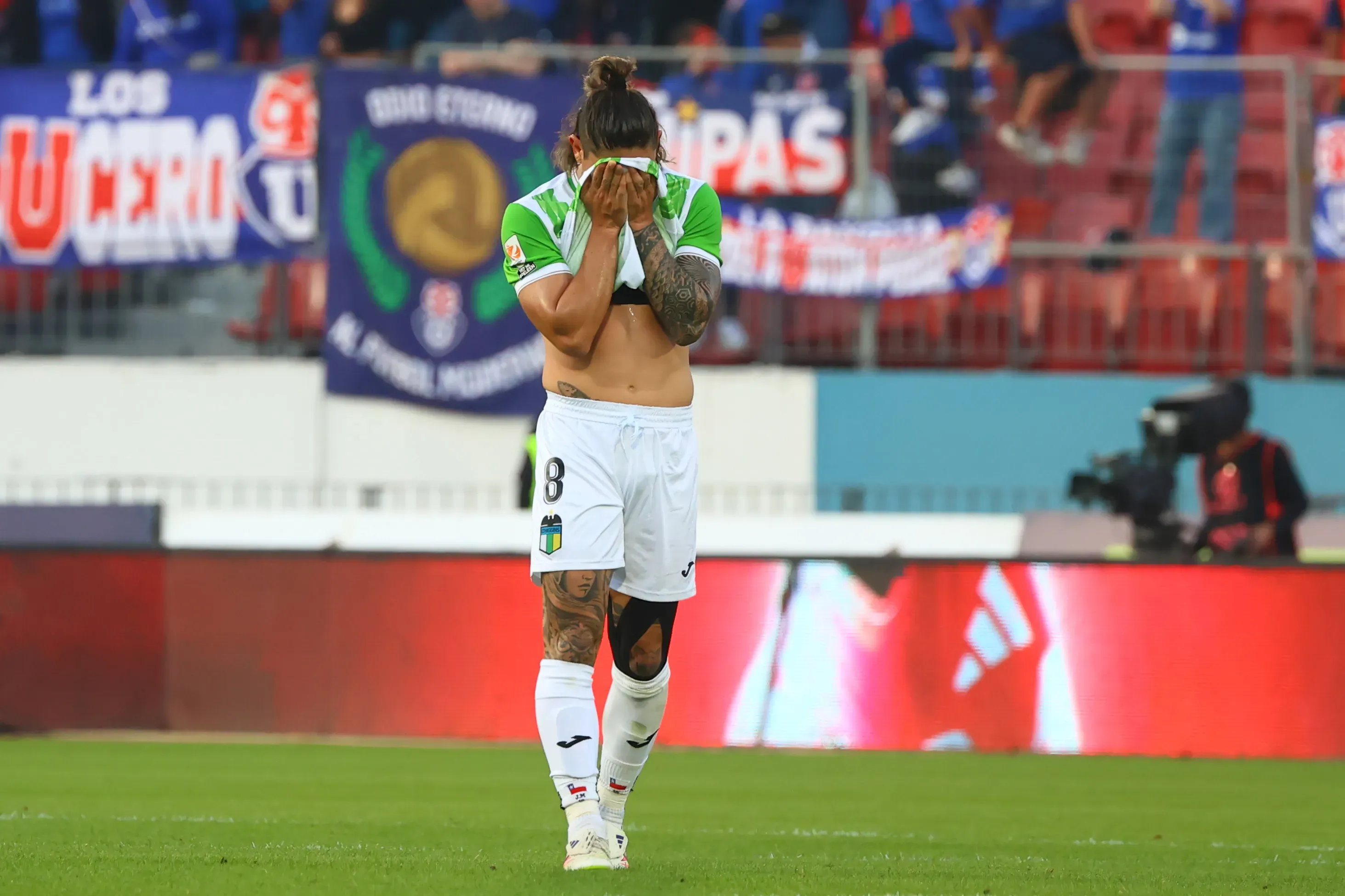 Joaquín Montecinos vuelve a la Liga de Primera. Foto: Jonnathan Oyarzun/Photosport