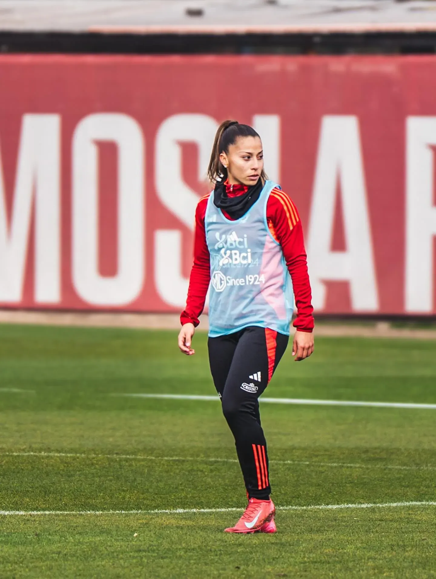 Claudia Salfate se convierte en el primer fichaje de Colo Colo Femenino. (Foto: Carlos Parra – La Roja)