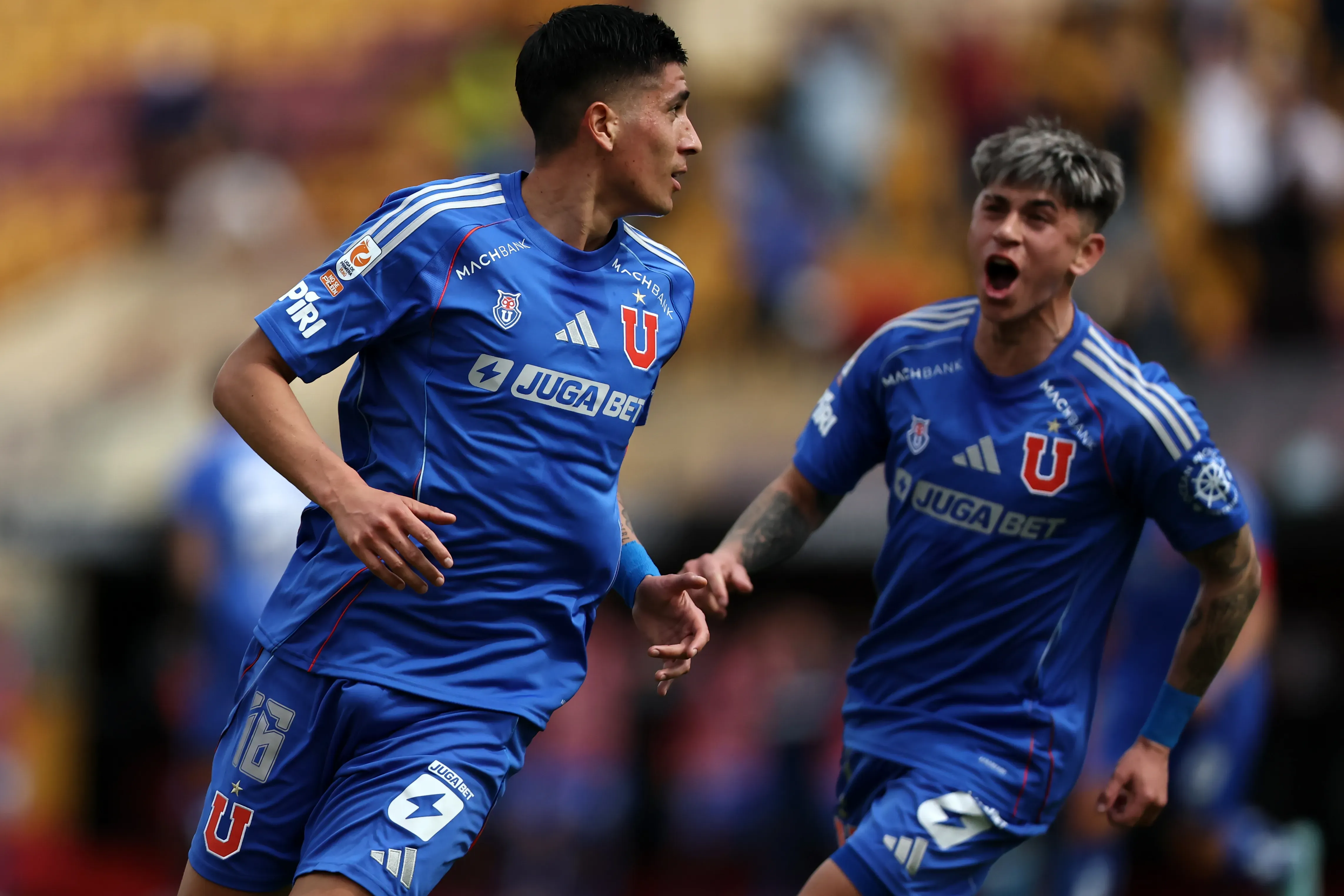 El Tucu se acerca a Lanús | Photosport