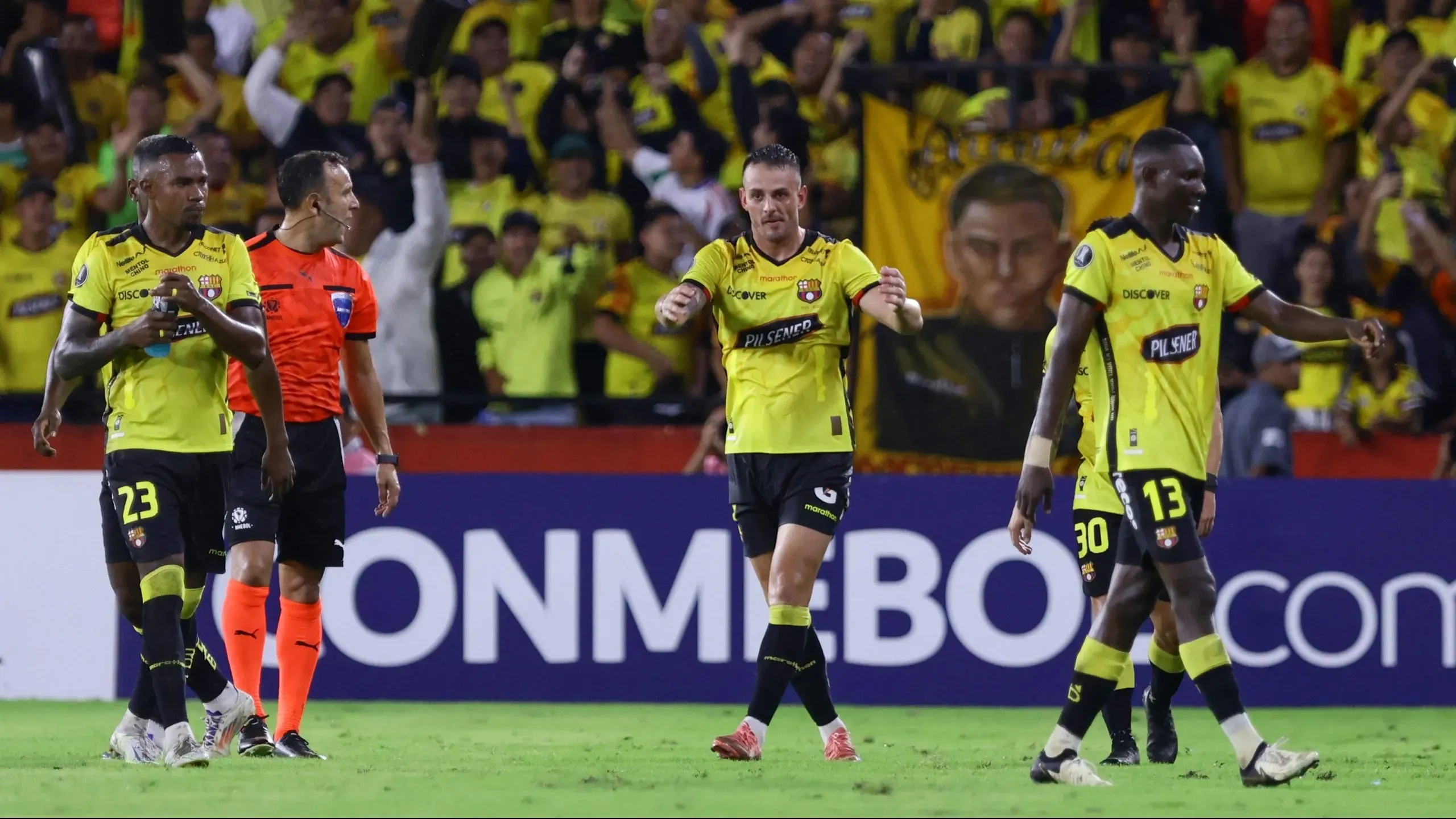 La U volverá a la carga por Octavio Rivero.