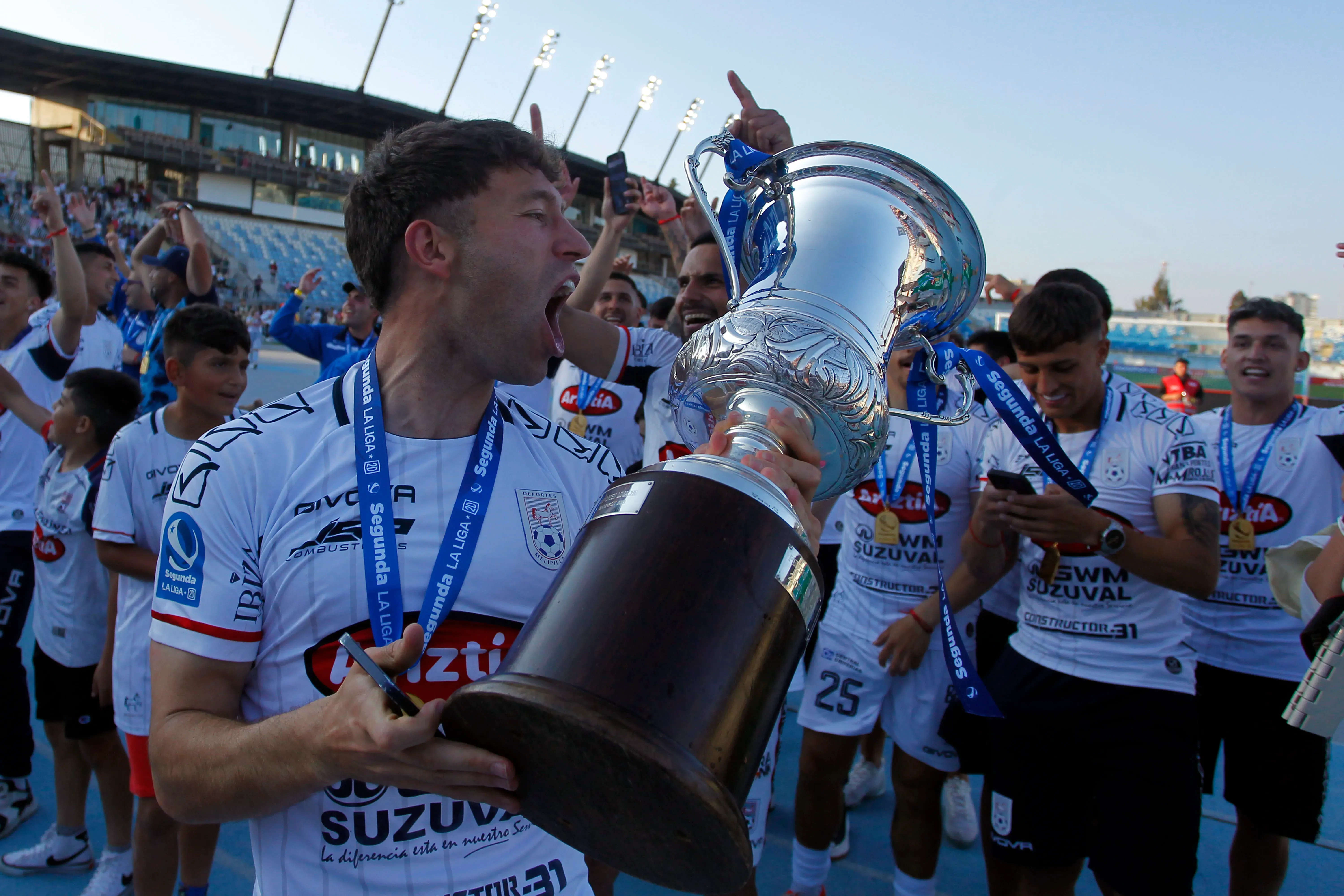 Deportes Melipilla ganó la Liga de Segunda División en 2024… pero no ascendió | Photosport