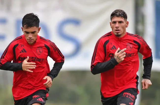 ¡La decisión final de Colo Colo a las ofertas por Pizarro y Saldivia!