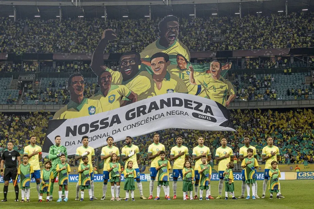 Tifo celebra jogadores afro-brasileiros e o Dia da Consciência Negra. Foto: Imago