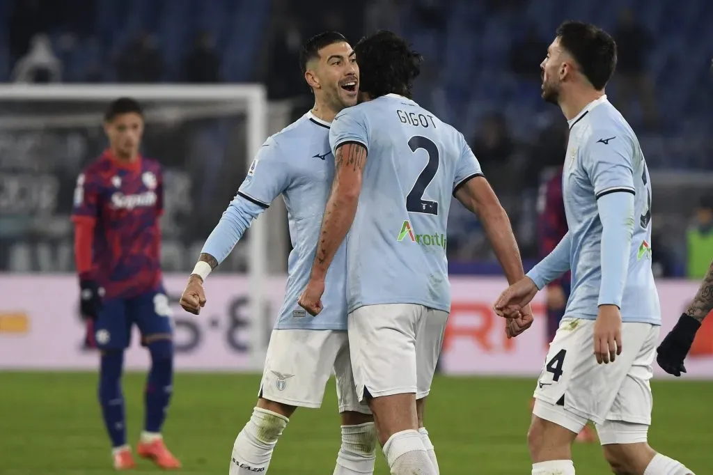 Mattia Zaccagni vibra com os companheiros de equipa. Foto: Imago