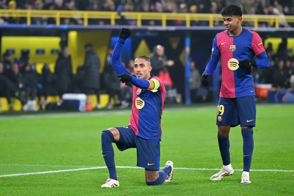 Raphinha e Lamine Yamal foram elogiados por Simeone. Foto: Imago