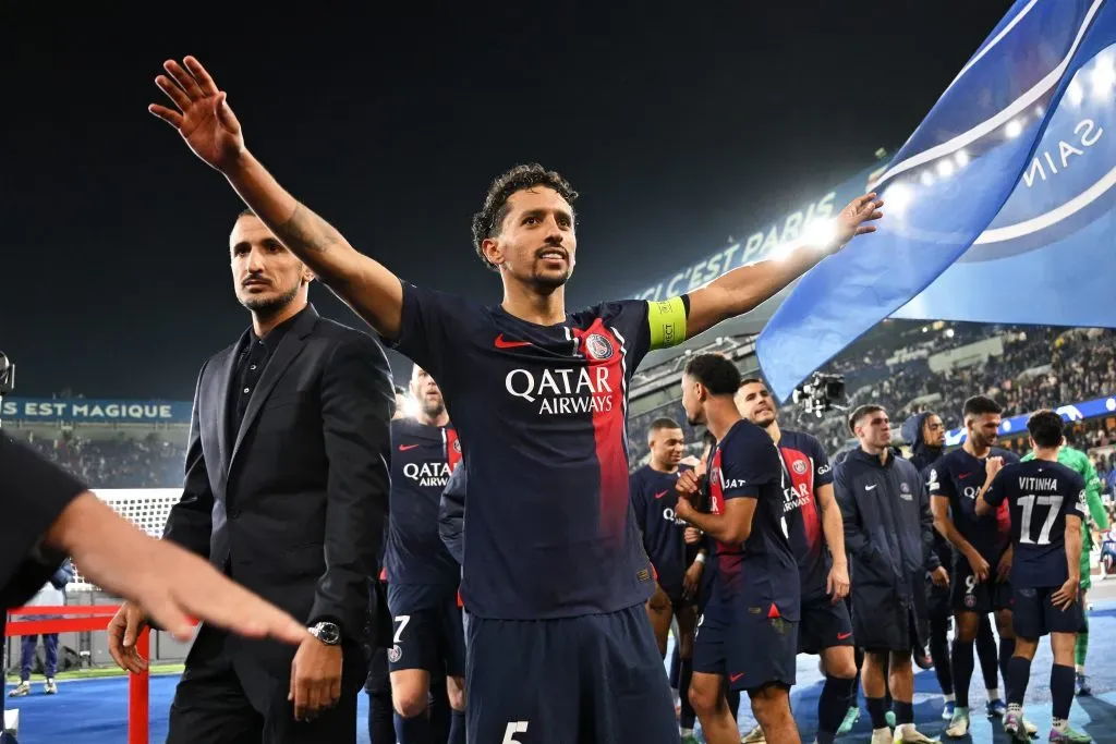 O 31.º troféu de Marquinhos faz dele o jogador melhor sucedido da história do clube e do futebol francês. Foto: David Ramos/Getty Images.